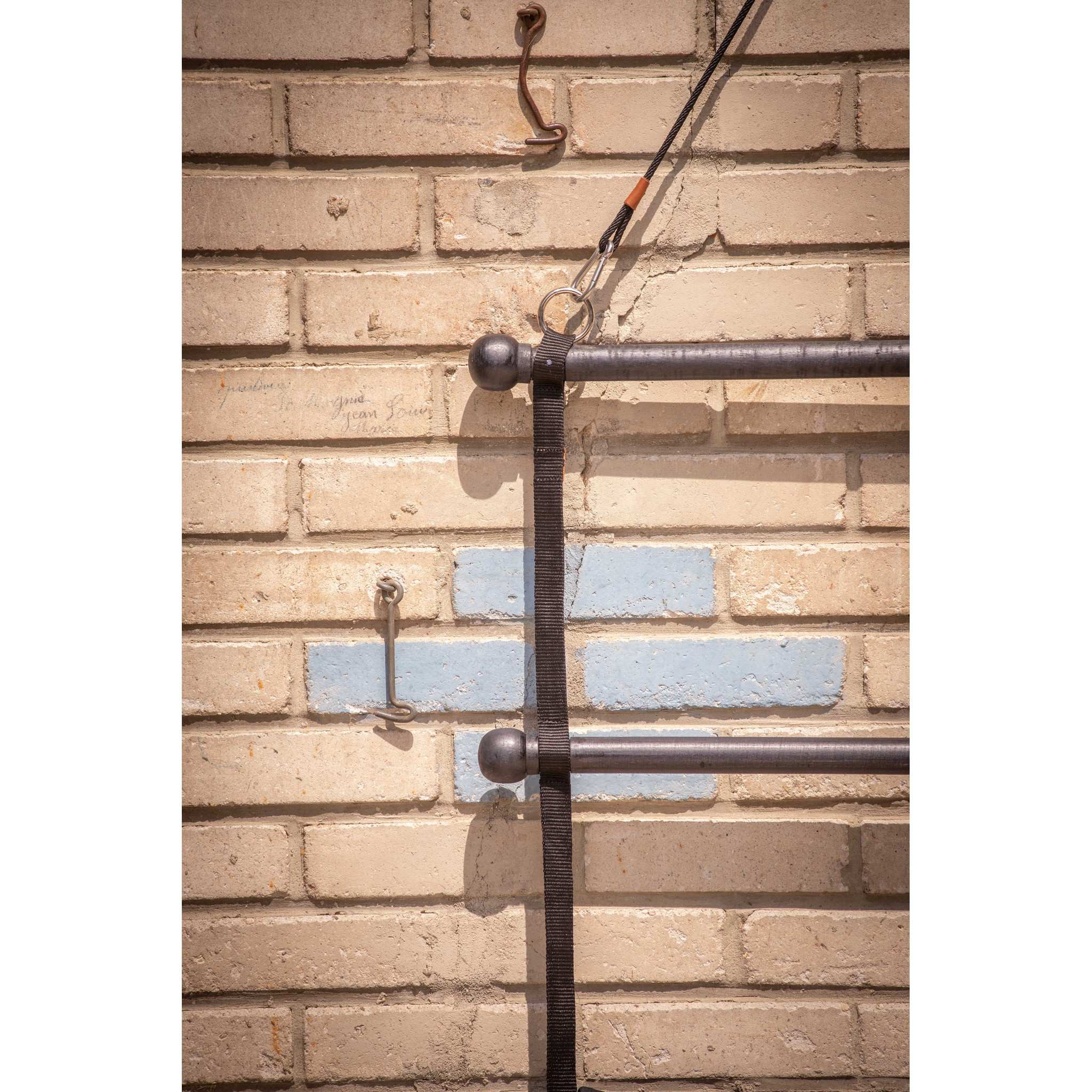 Paddock Sports Saddle pad holder Black 935934002