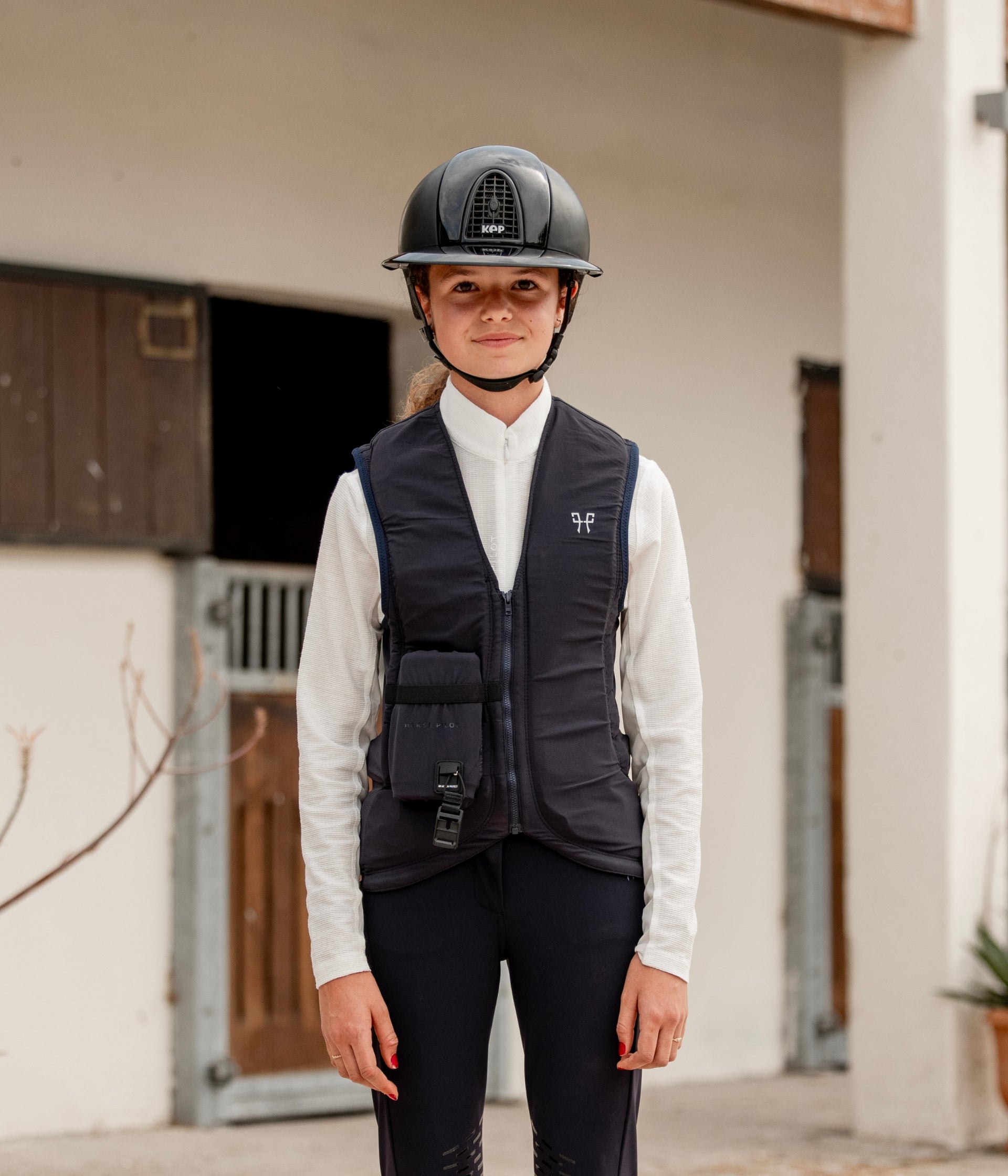 HORSE PILOT Equestrian safety airbag vest Twist Air 2.0 Junior - Black