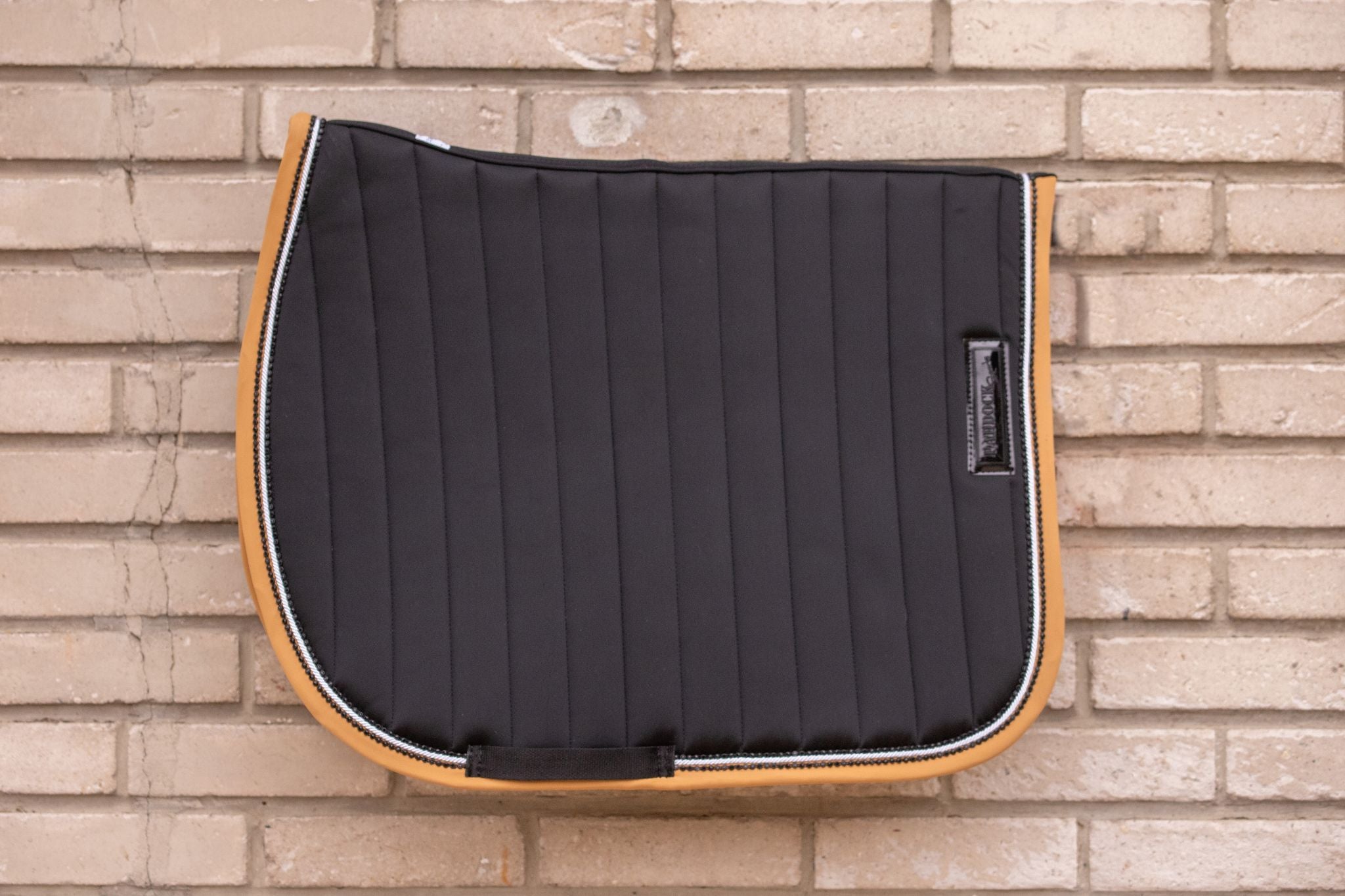 Paddock Sports Verticali Saddle pad - All purpose Black/camel
