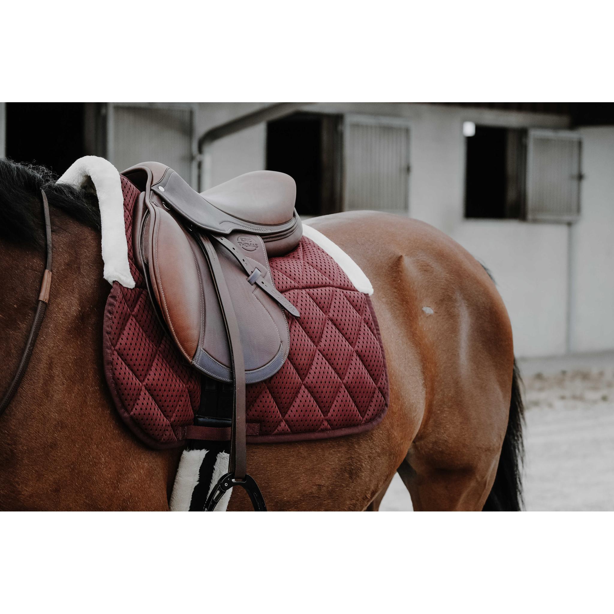 EQUITHÈME Pro Air All-Purpose Saddle Pad Burgundy - 204922033_ambi_1