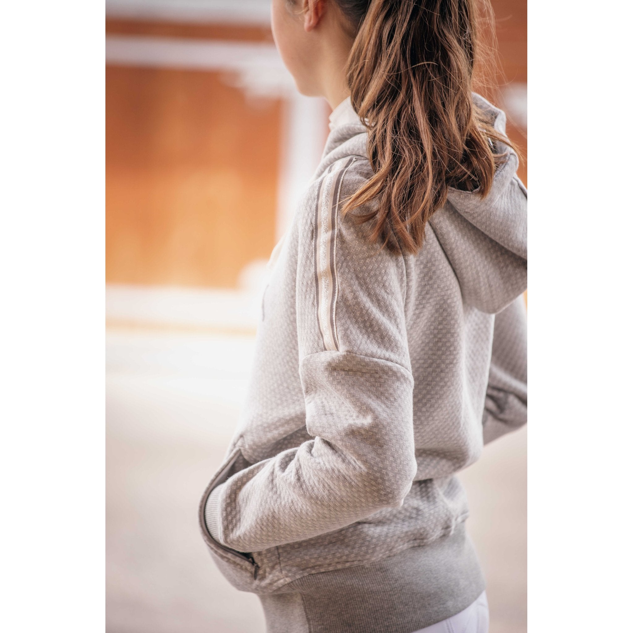 Penelope Chilly Sweatshirt - Women's Grey - 963352210_ambi_4