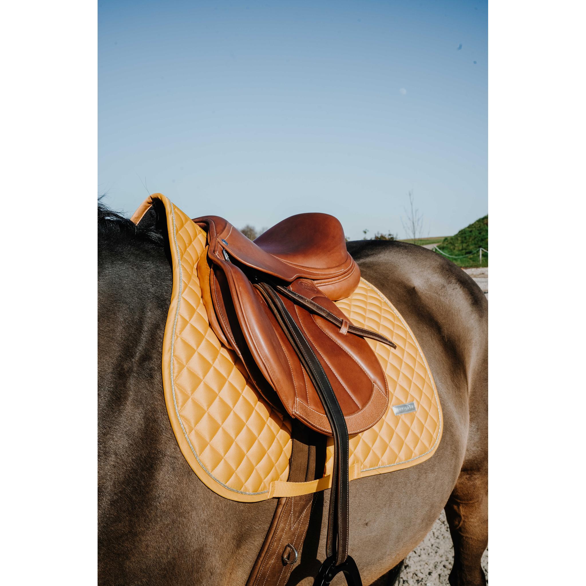 EQUITHÈME All-Purpose Saddle Pad - Mother of Pearl Yellow - 204029010_ambi_2