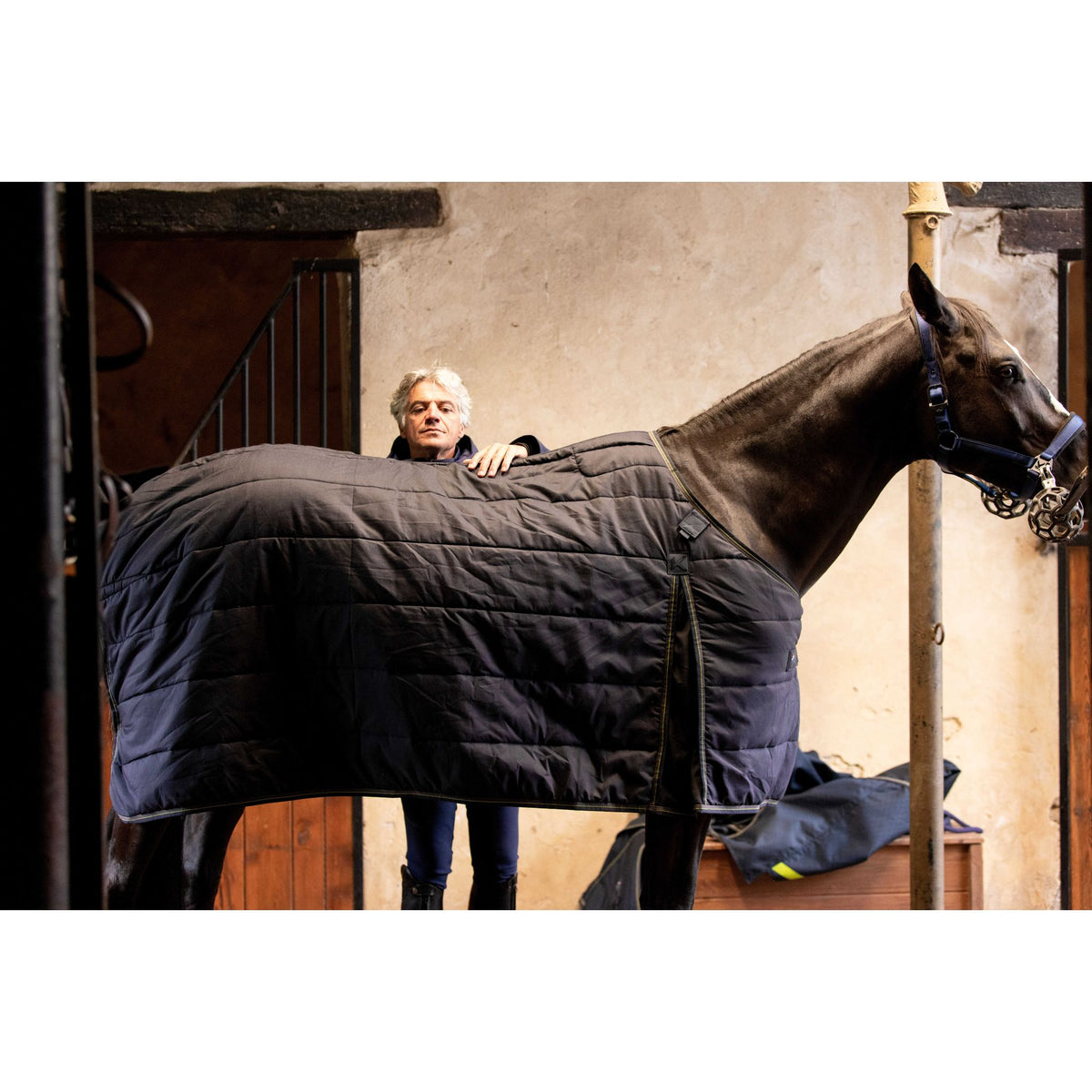 K by EQUITHÈME K-Embrun Stable Blanket - Navy blue - 400613763_ambi_1