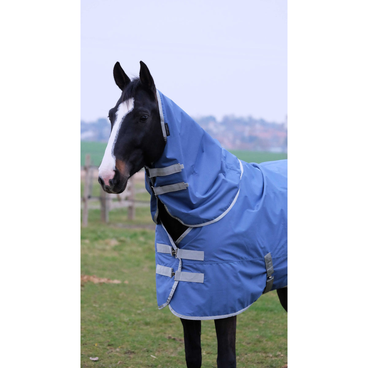 EQUITHÈME Tyrex 600D Recycled Neck Warmer - Blue - 400754003_ambi_2