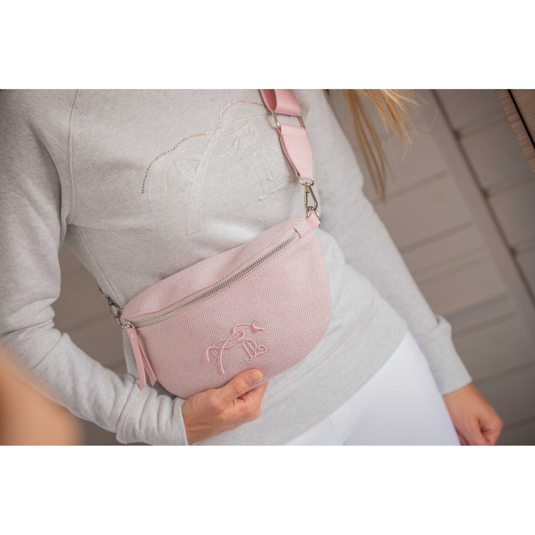 Pénélope Chevron Fanny Pack Pink 936219013