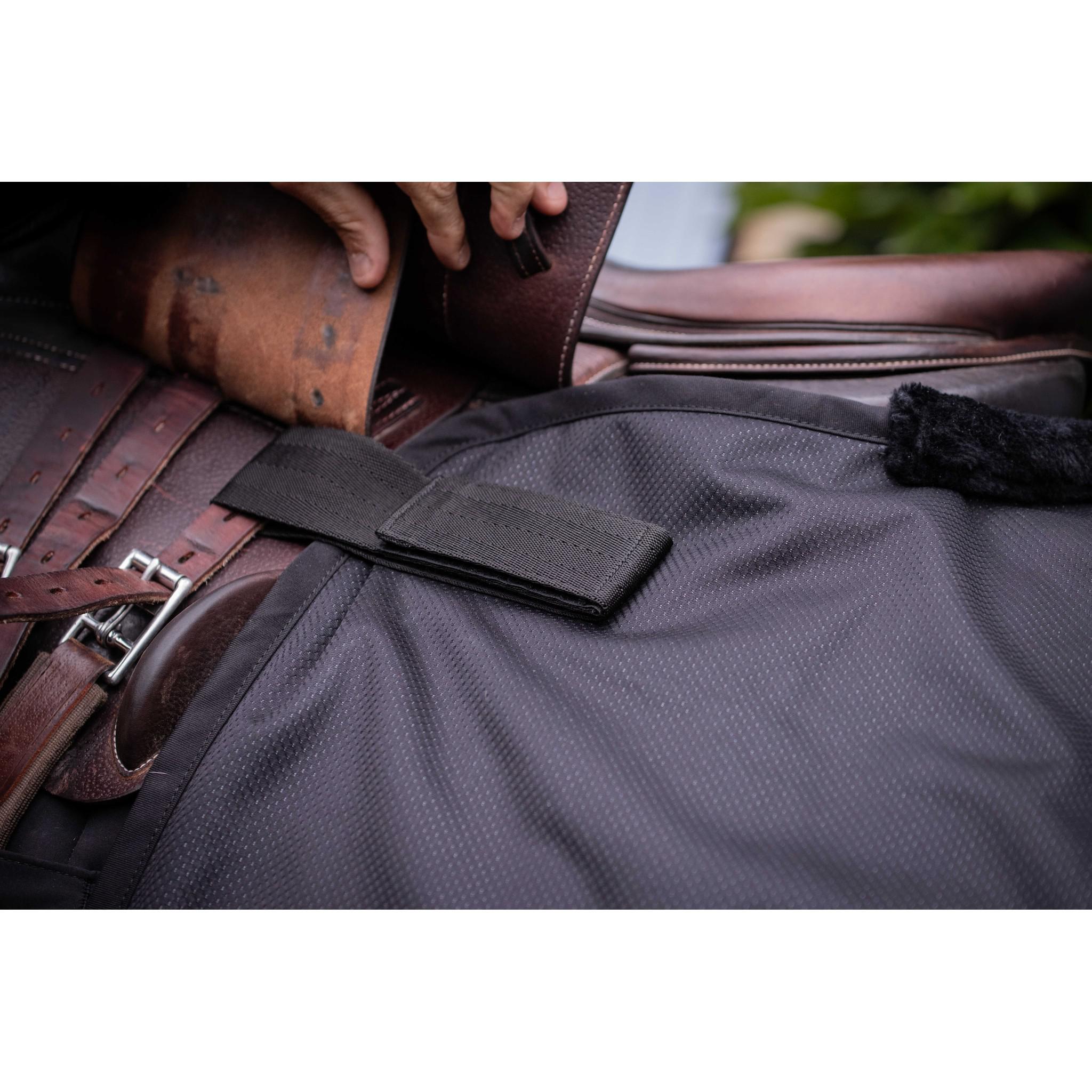 Paddock Sports Classic Rain Quarter Exercise Sheet Black 400035022