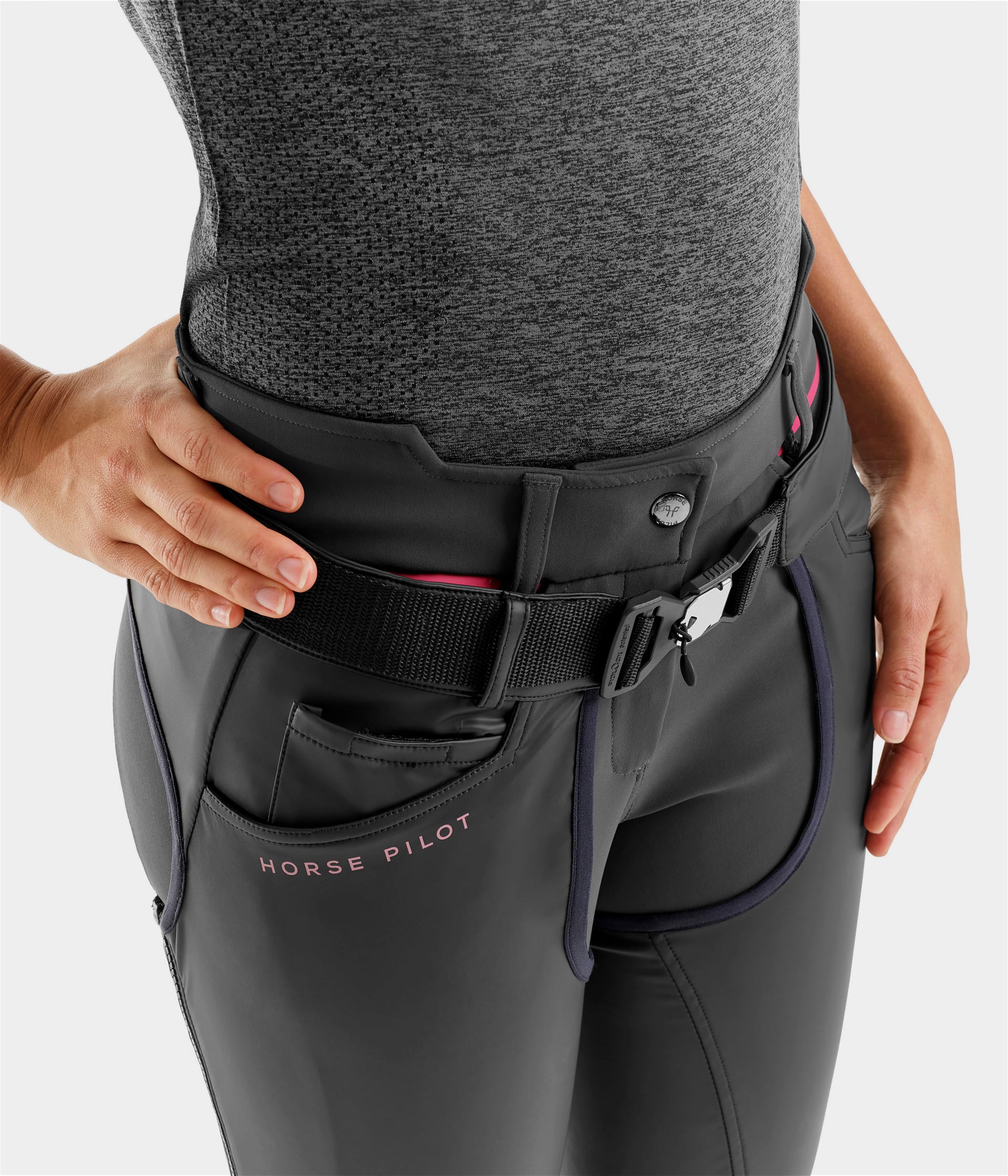 HORSE PILOT X-Protech Long Chaps Women - Black