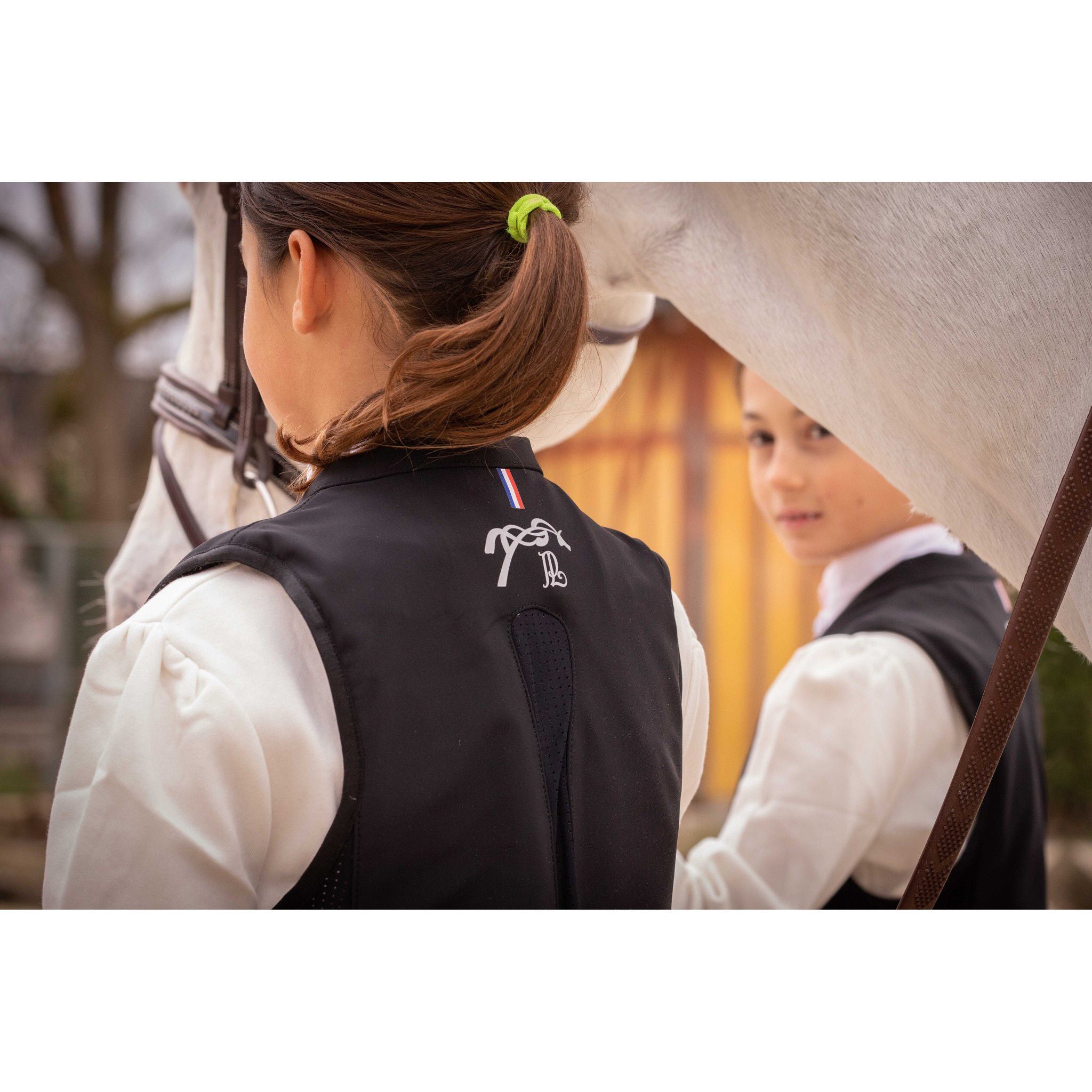 PENELOPE "Airlight 2" Junior Airbag Vest by Freejump Black 991919002