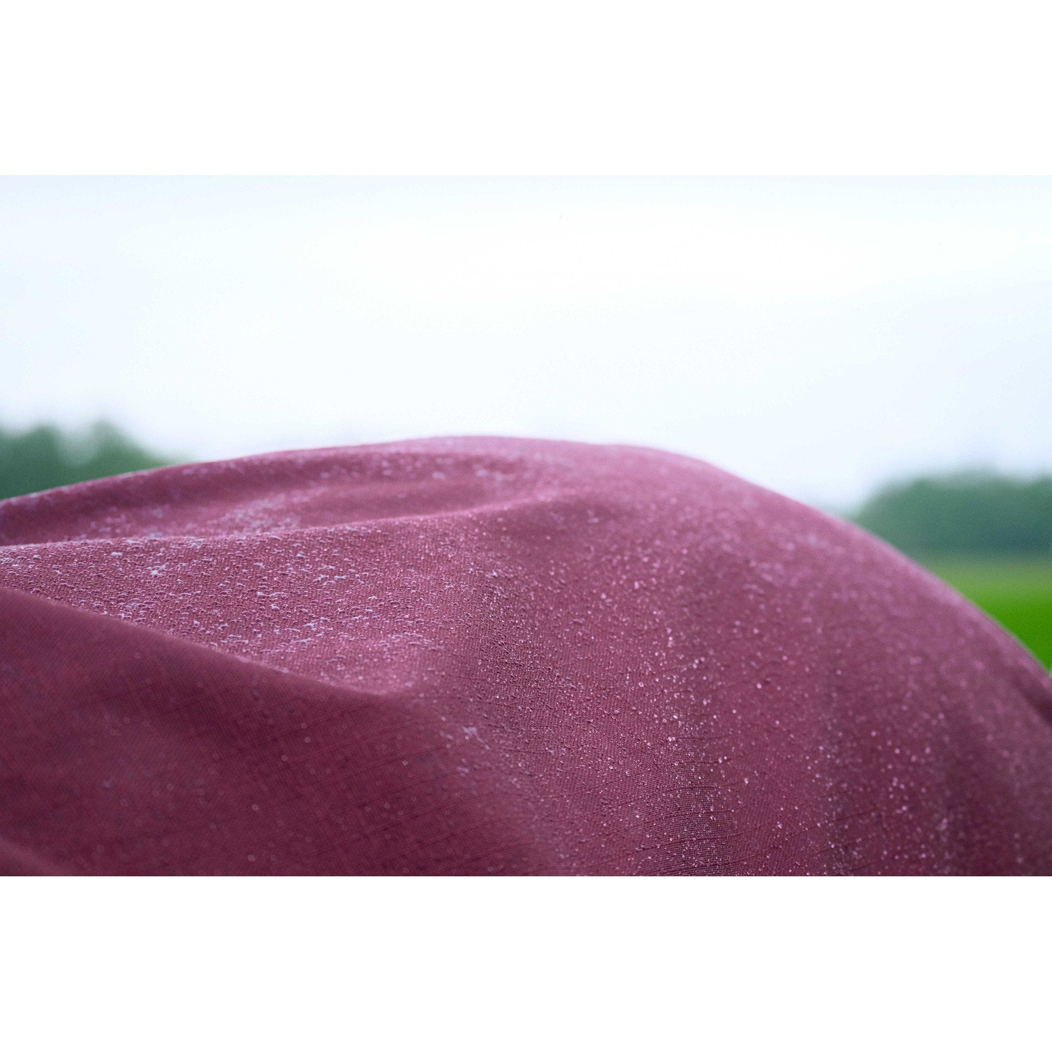 EQUITHÈME Tyrex 1200D Turnout sheet Reflec - High Neck Burgundy 400931363