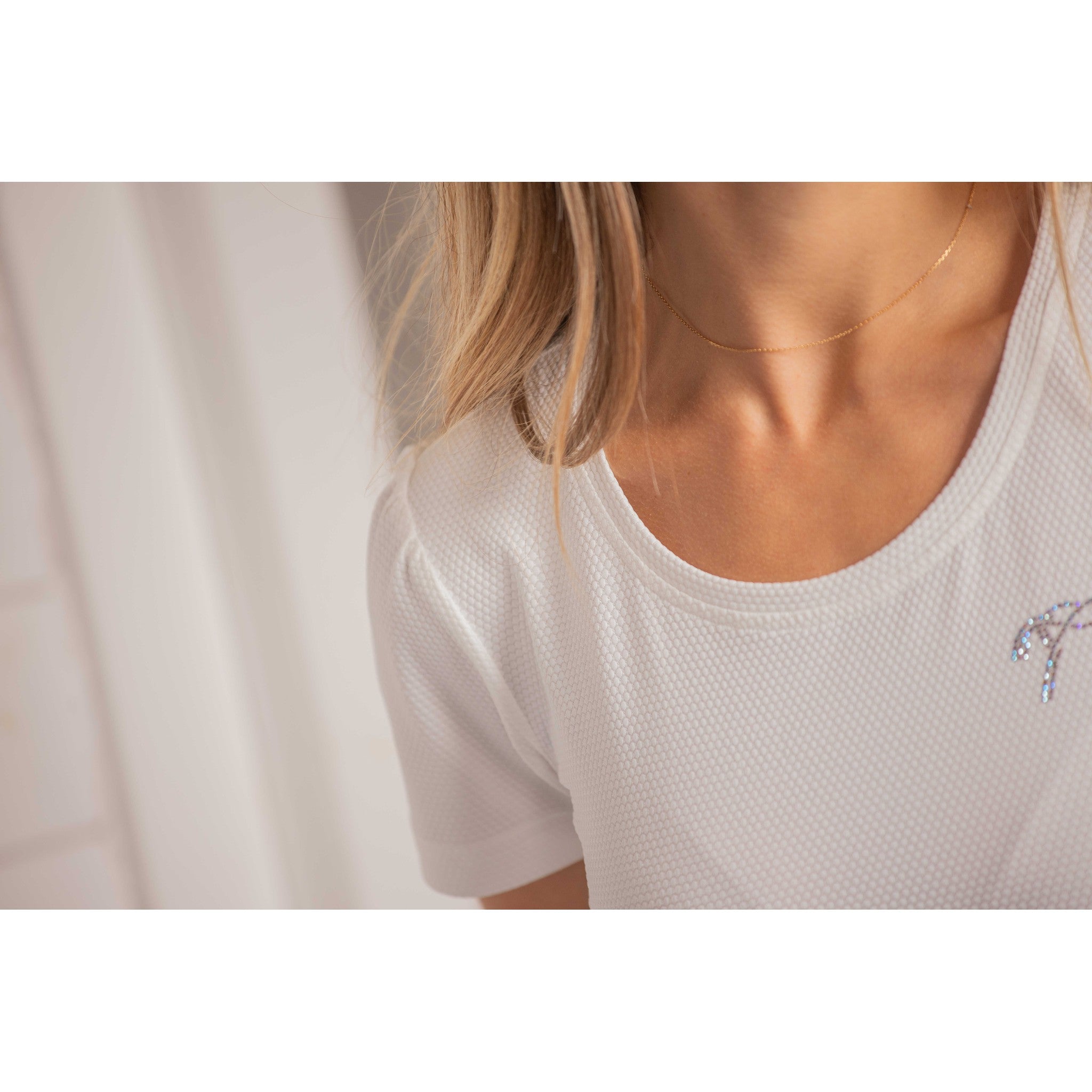 Penelope Techty Honey T-Shirt - Women's Ecru - 963425051_ambi_6