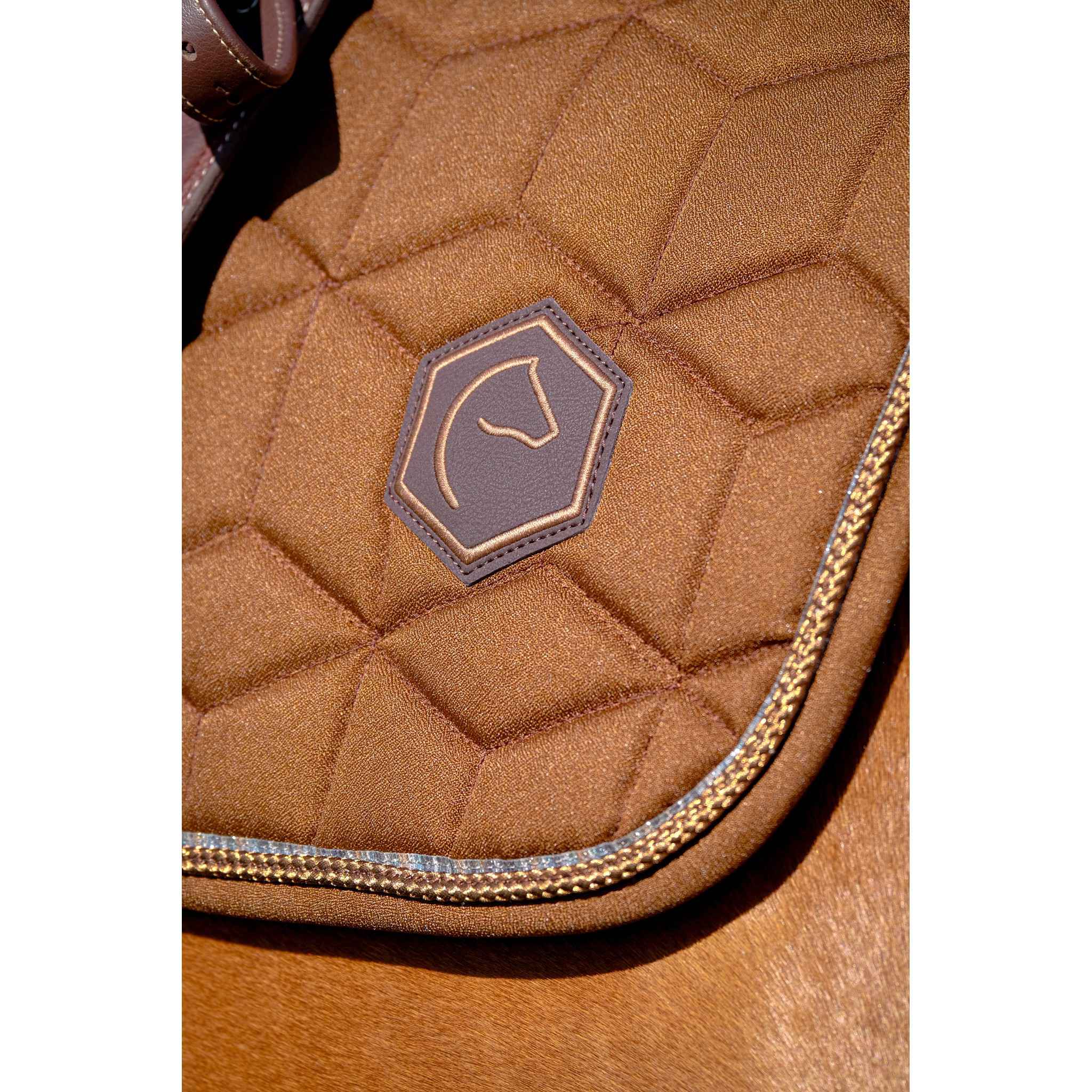EQUITHÈME Hexalight saddle pad - All purpose chestnut brown 204004004