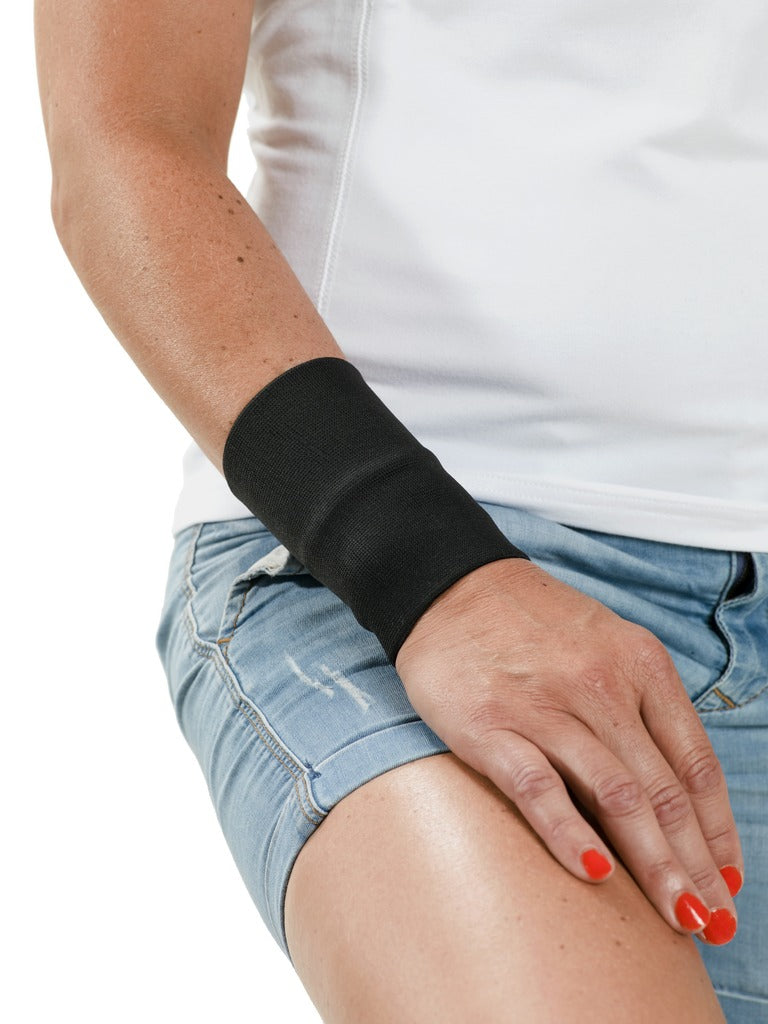 Back on Track Wrist Brace Black