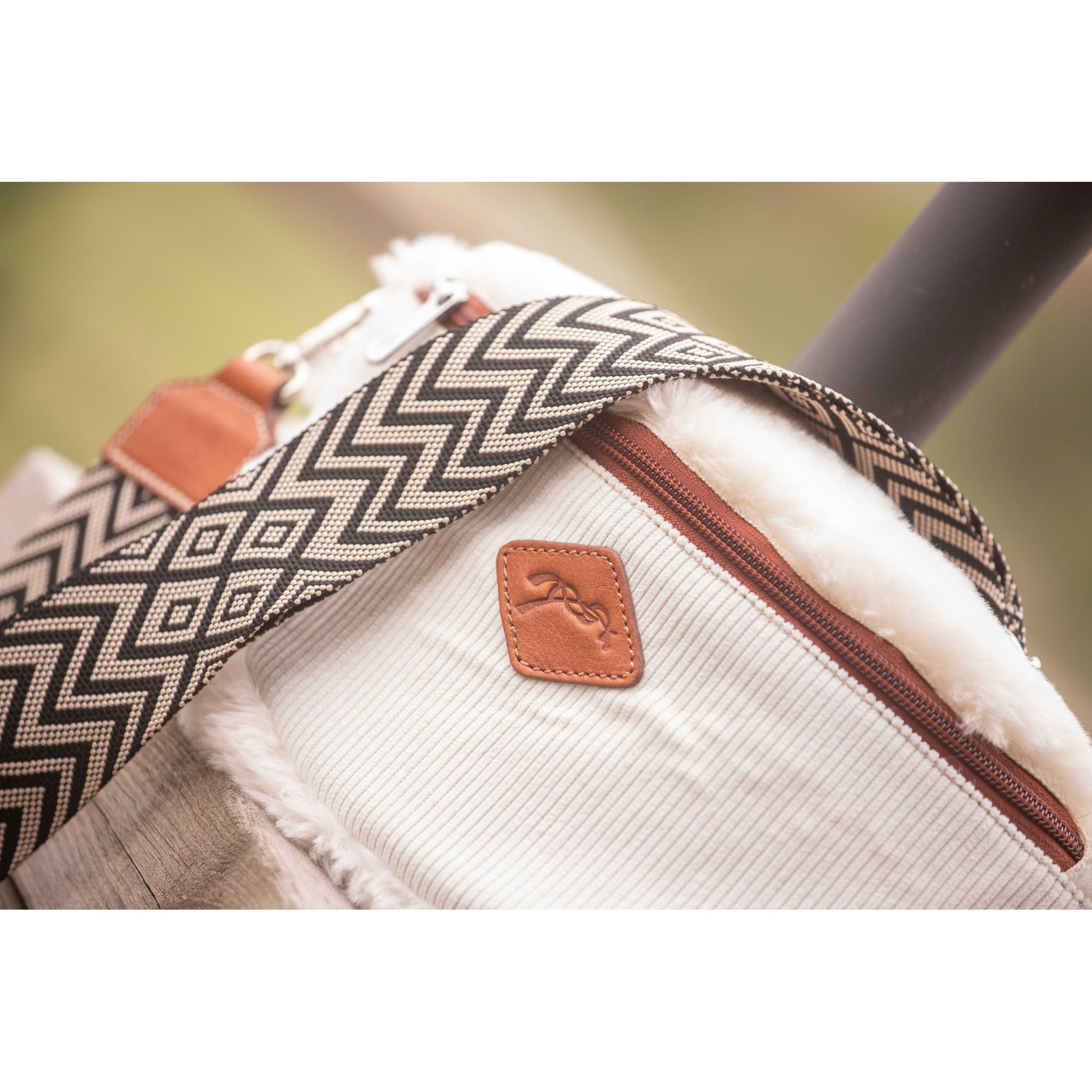 Penelope Aliz Fanny Pack White - 936232005_ambi_6