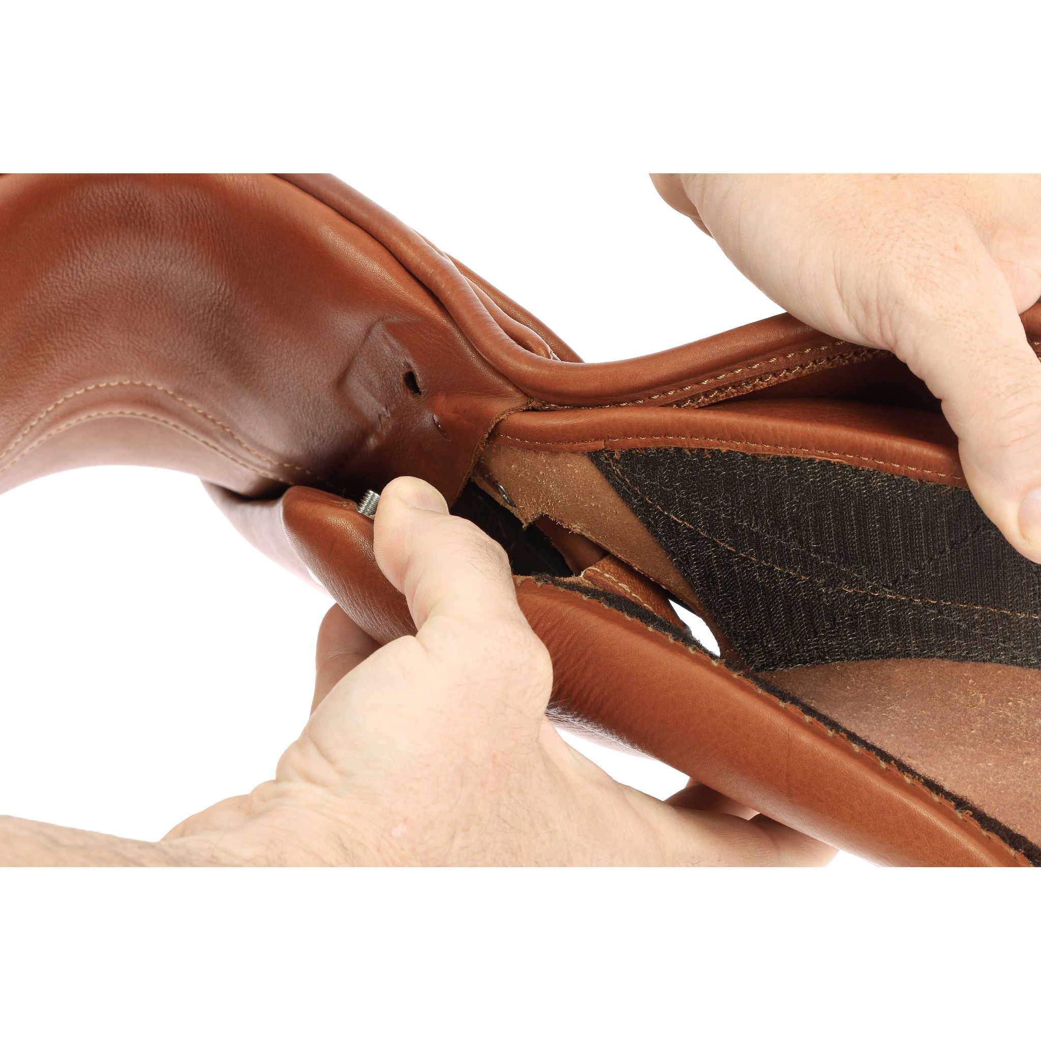 Interchangeable Gullet for Evolution GRAND PRIX Saddle - ERIC THOMAS Red - 702114001_zoom_2