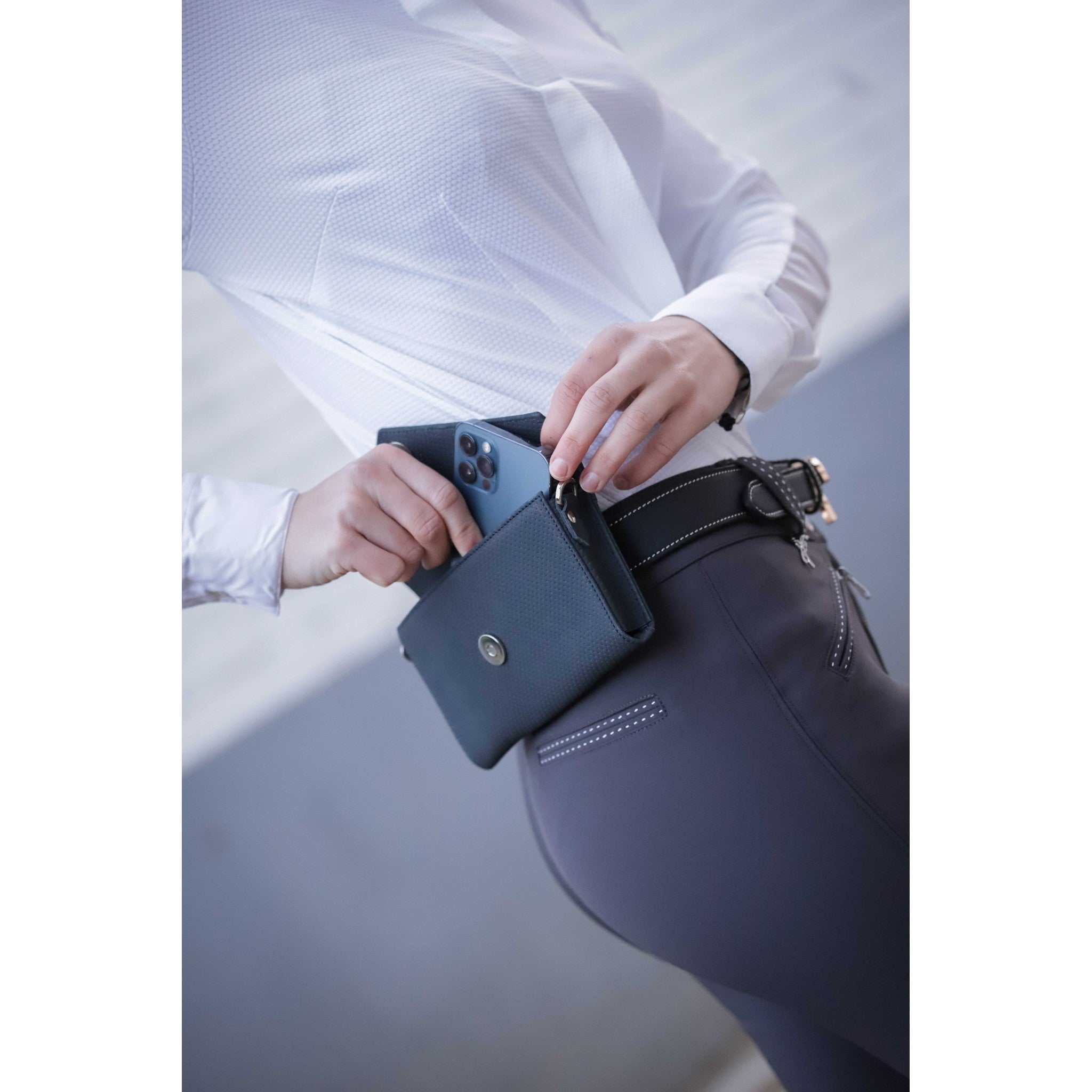New Phone Pocket Pénélope Navy blue - 936013007_ambi_5