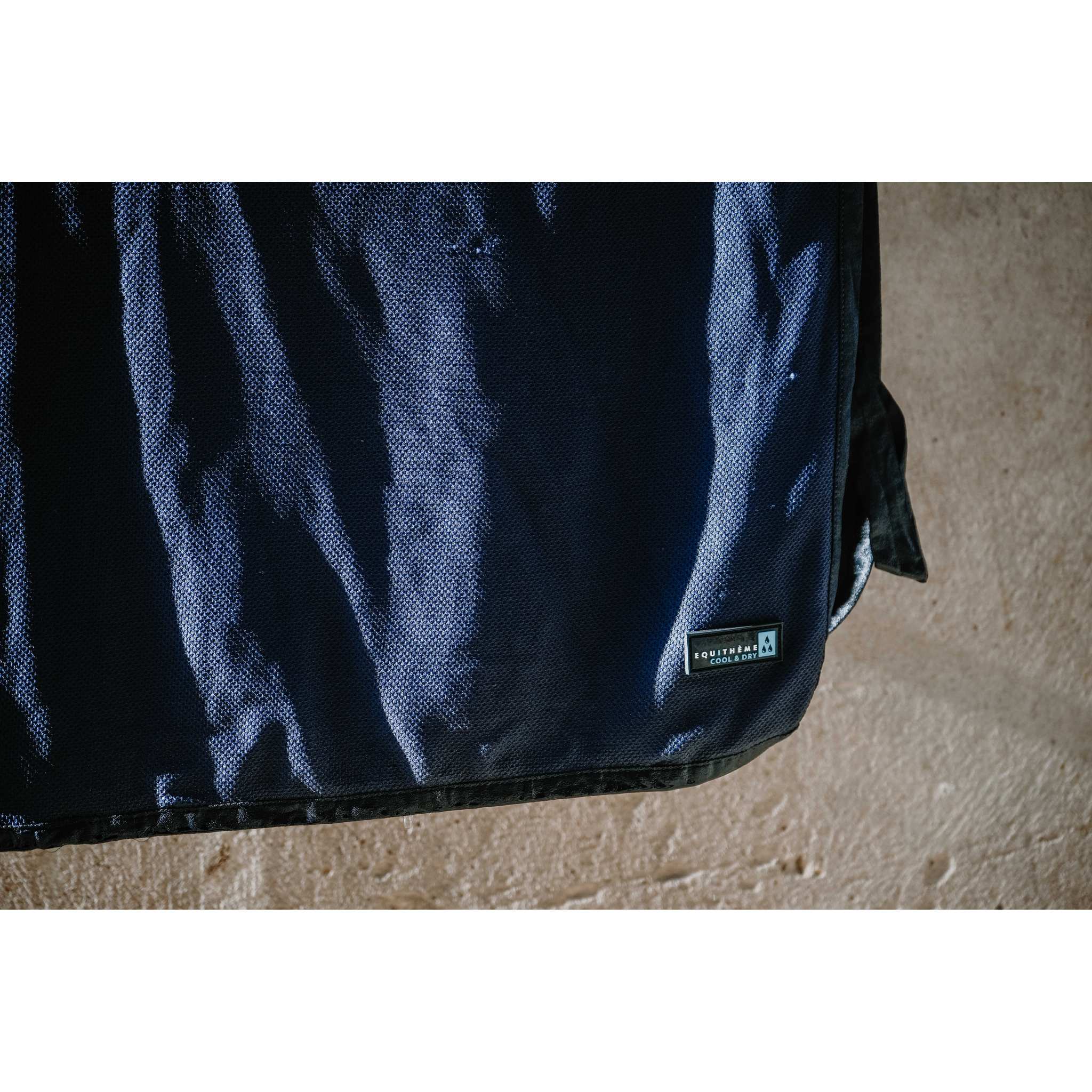 EQUITHÈME Cool&dry Fresh Towel Navy blue - 700990007_zoom_1