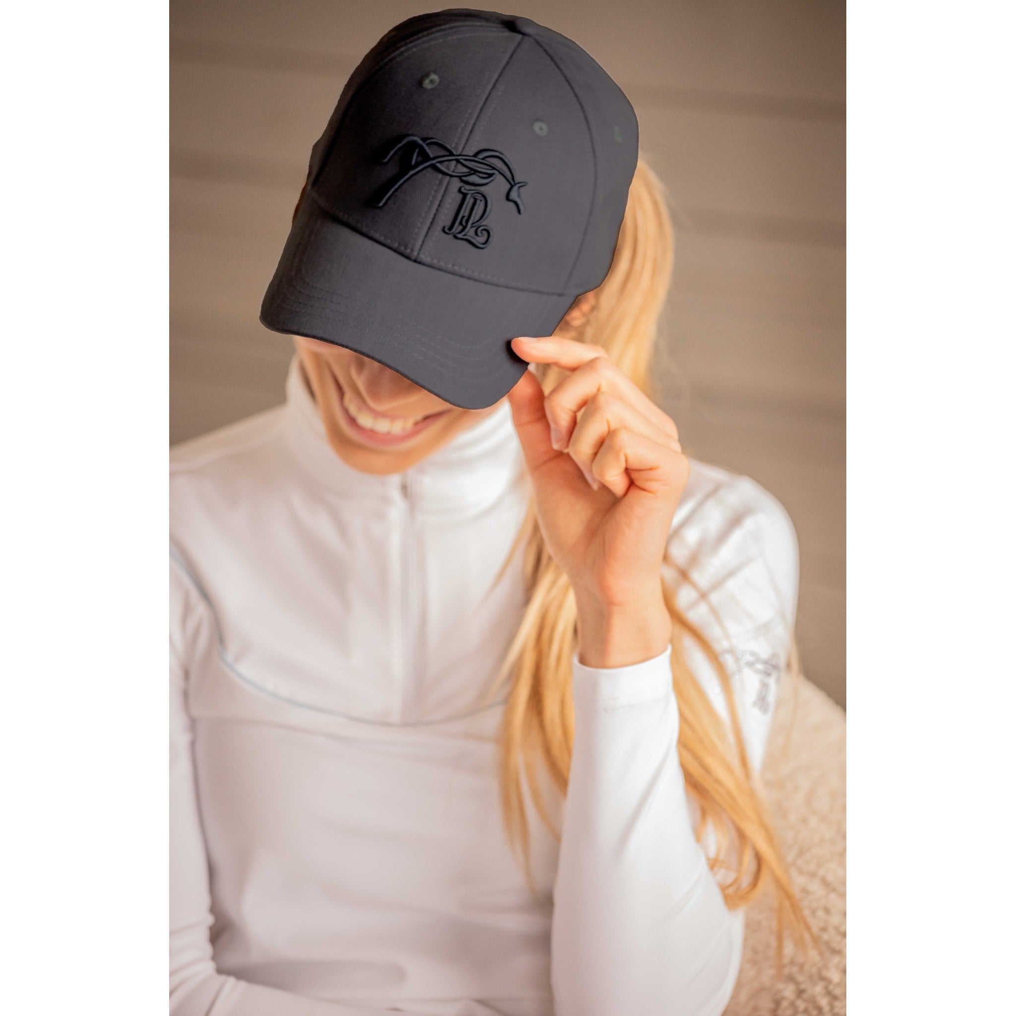 Pénélope Naomi Cap Black - 993811002_ambi_1