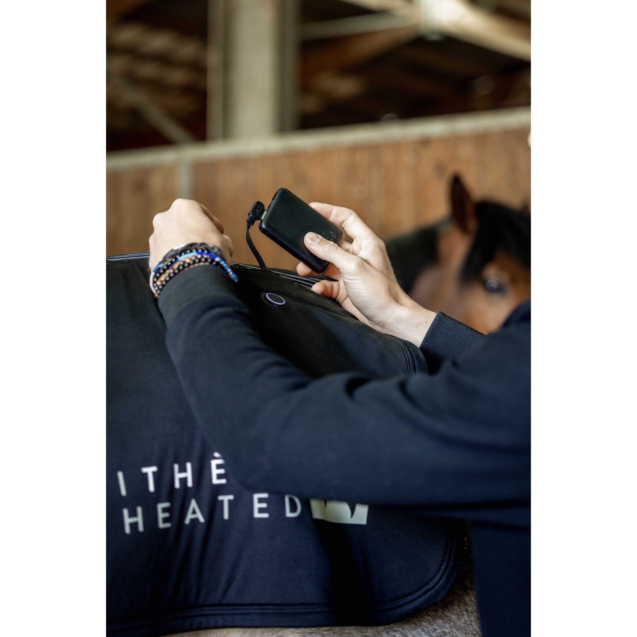 EQUITHÈME Heated Back Cover Black 981500202