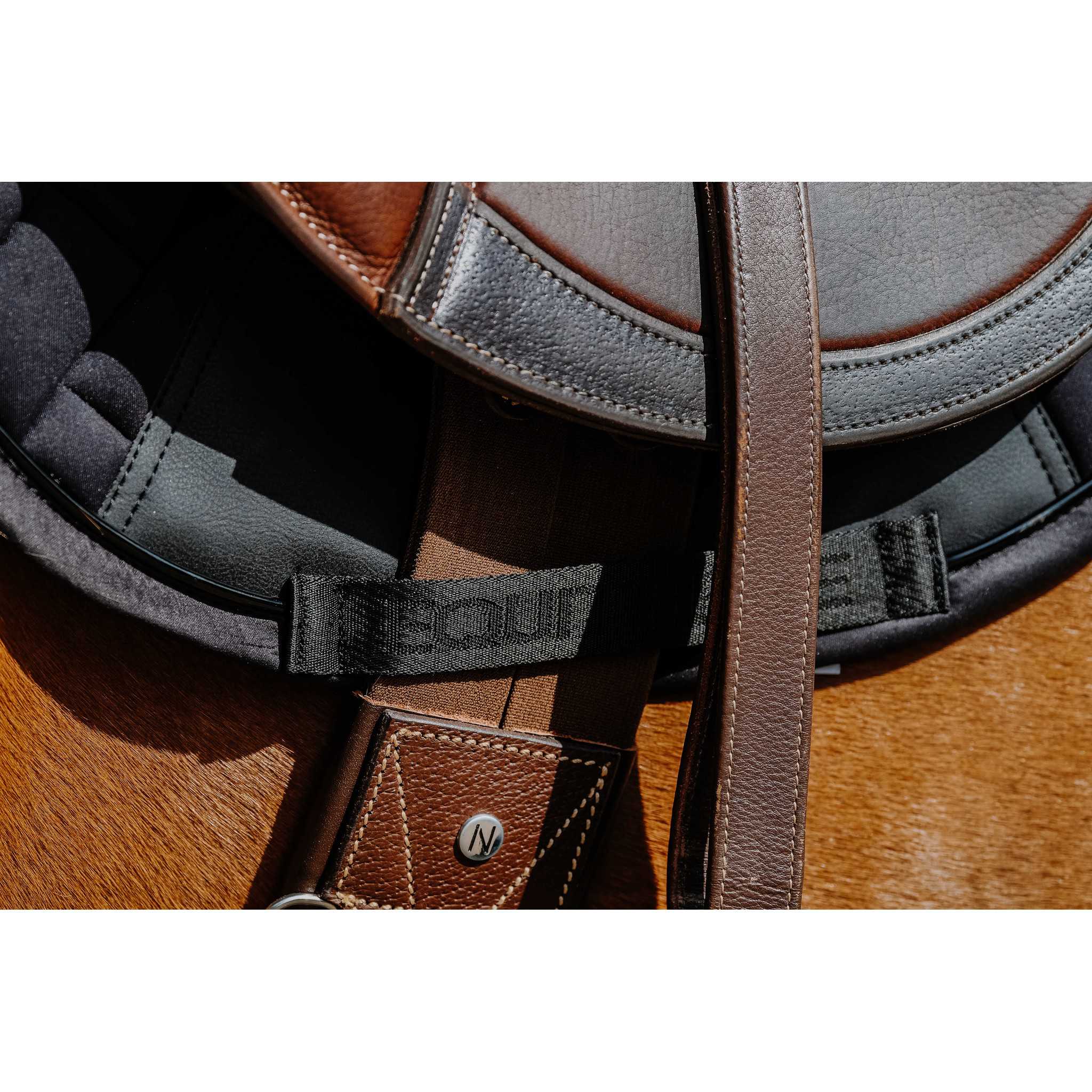 EQUITHÈME Impulsion Saddle Pad - All purpose Black 204006002