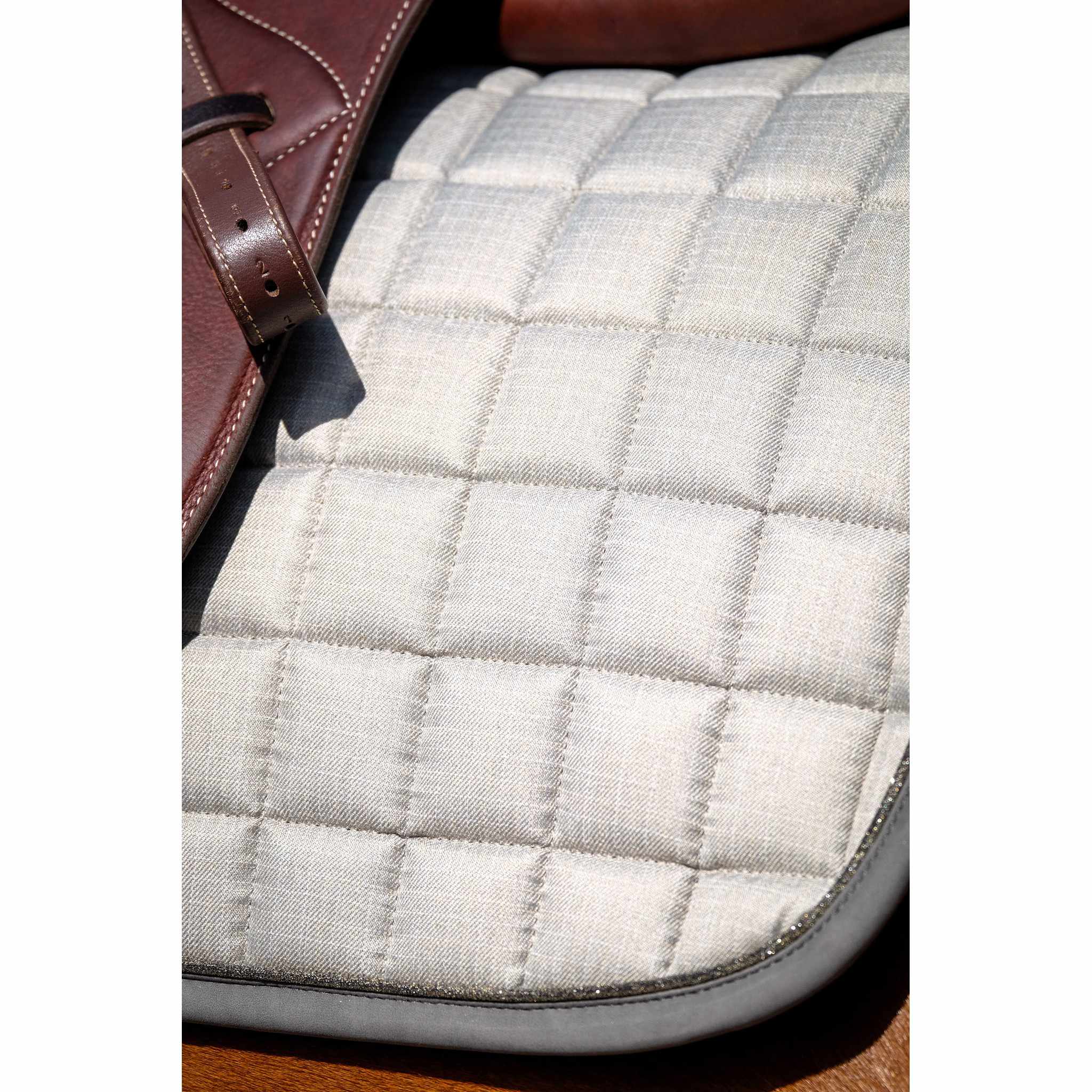EQUITHÈME Chic saddle pad - All purpose Light grey 204001021