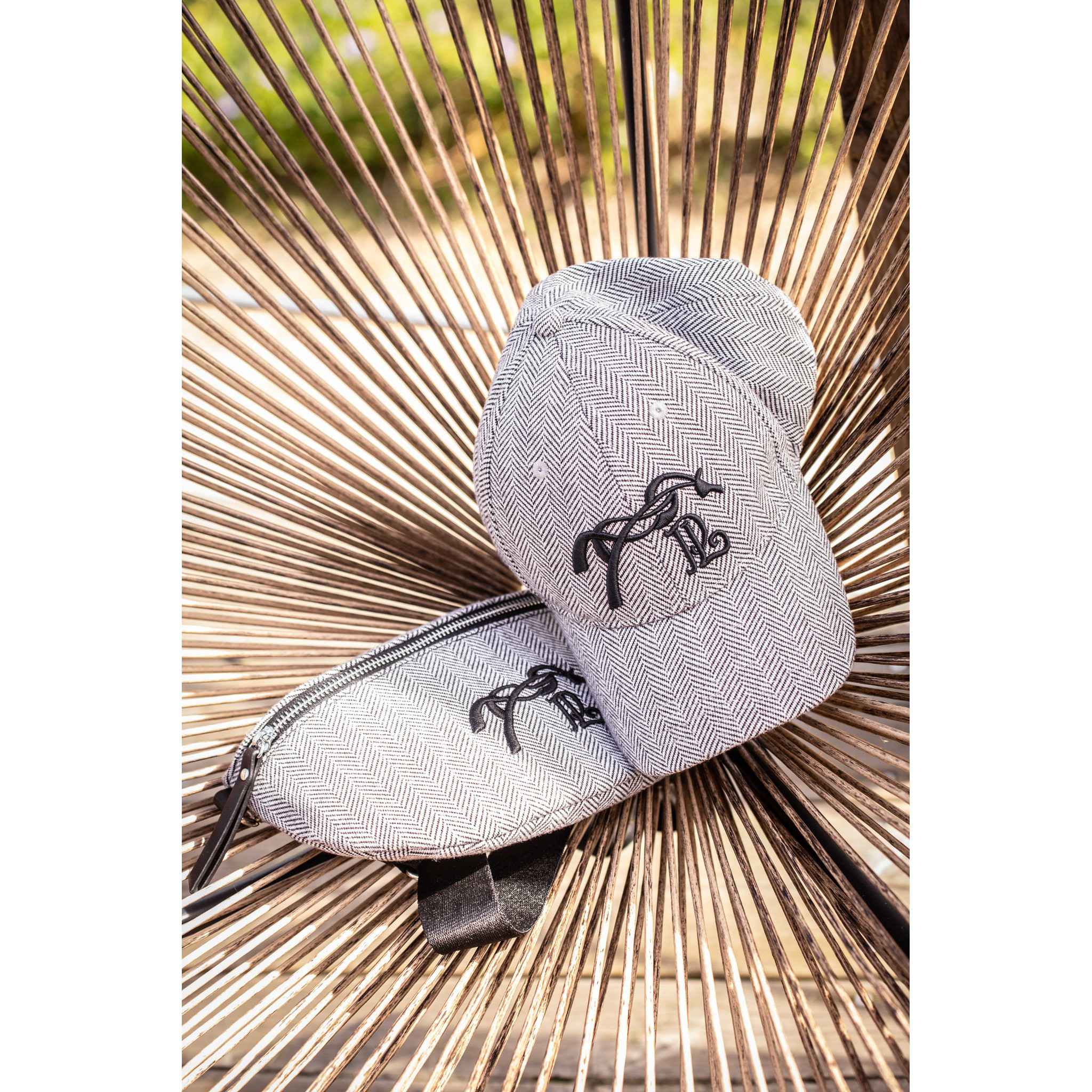 Pénélope Naomi Chevron Cap Black 993809002