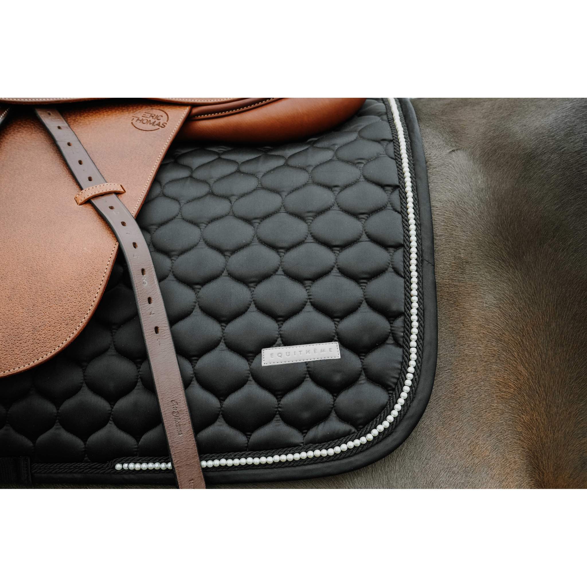 EQUITHEME Opal All-Purpose Saddle Pad Black - 204024002_ambi_3