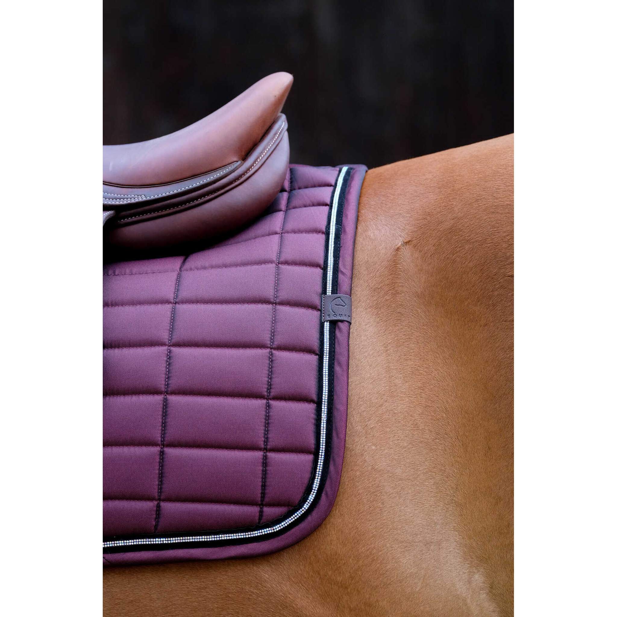 EQUITHÈME Domino All-Purpose Saddle Pad Burgundy - 204782033_ambi_4