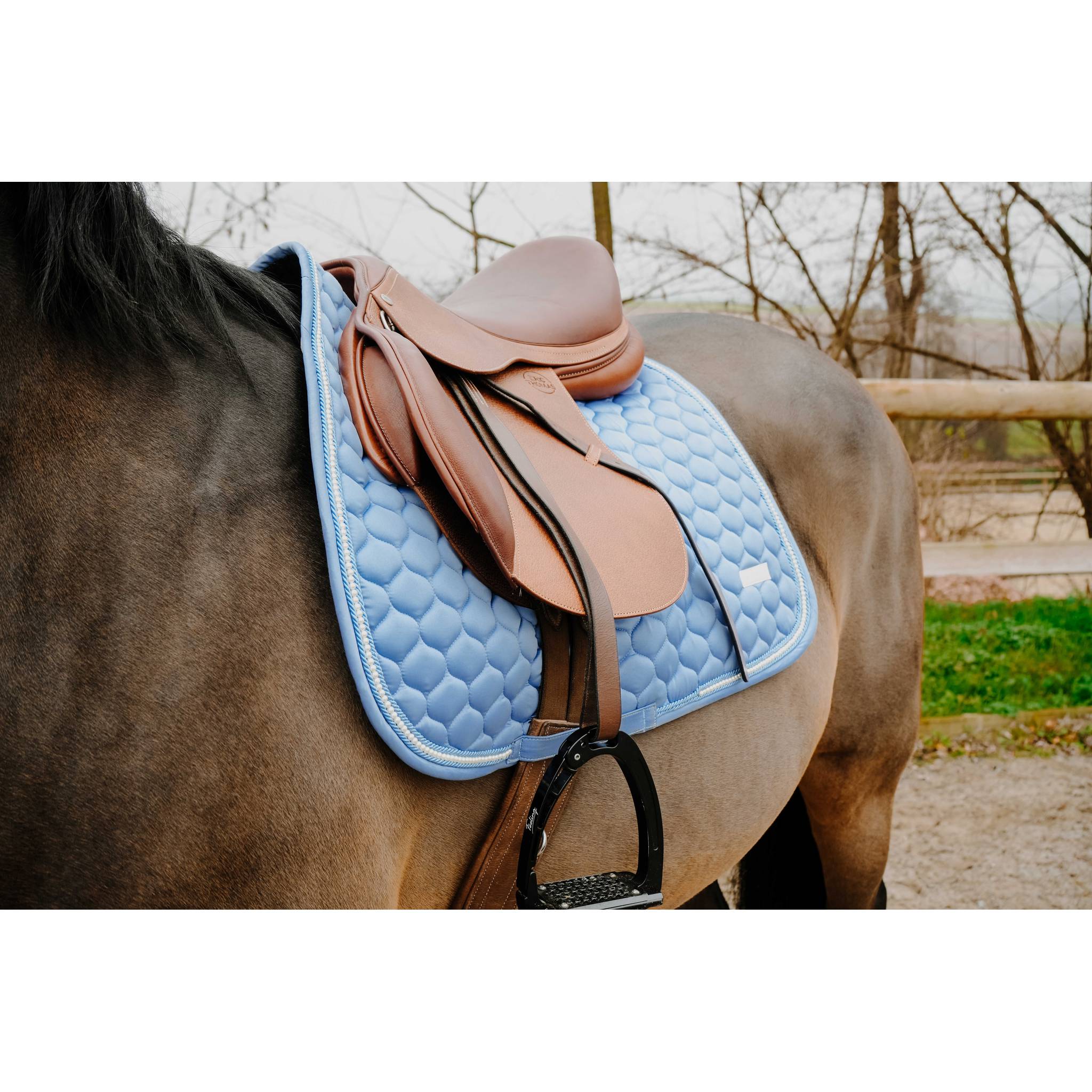 EQUITHEME Opal All-Purpose Saddle Pad Light blue - 204024011_ambi_3