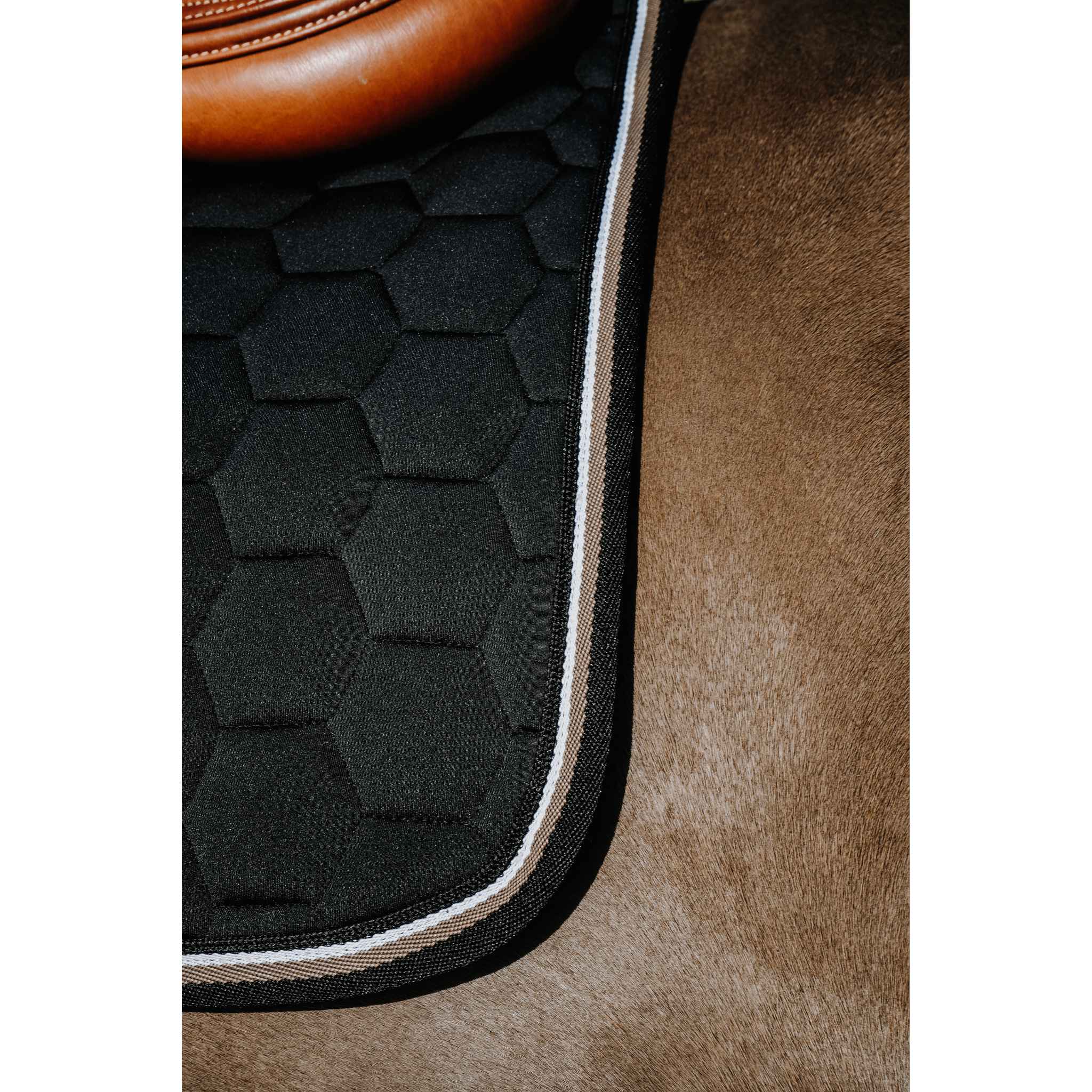 EQUITHÈME All-Purpose Saddle Pad - Coco Black - 204913002_ambi_4