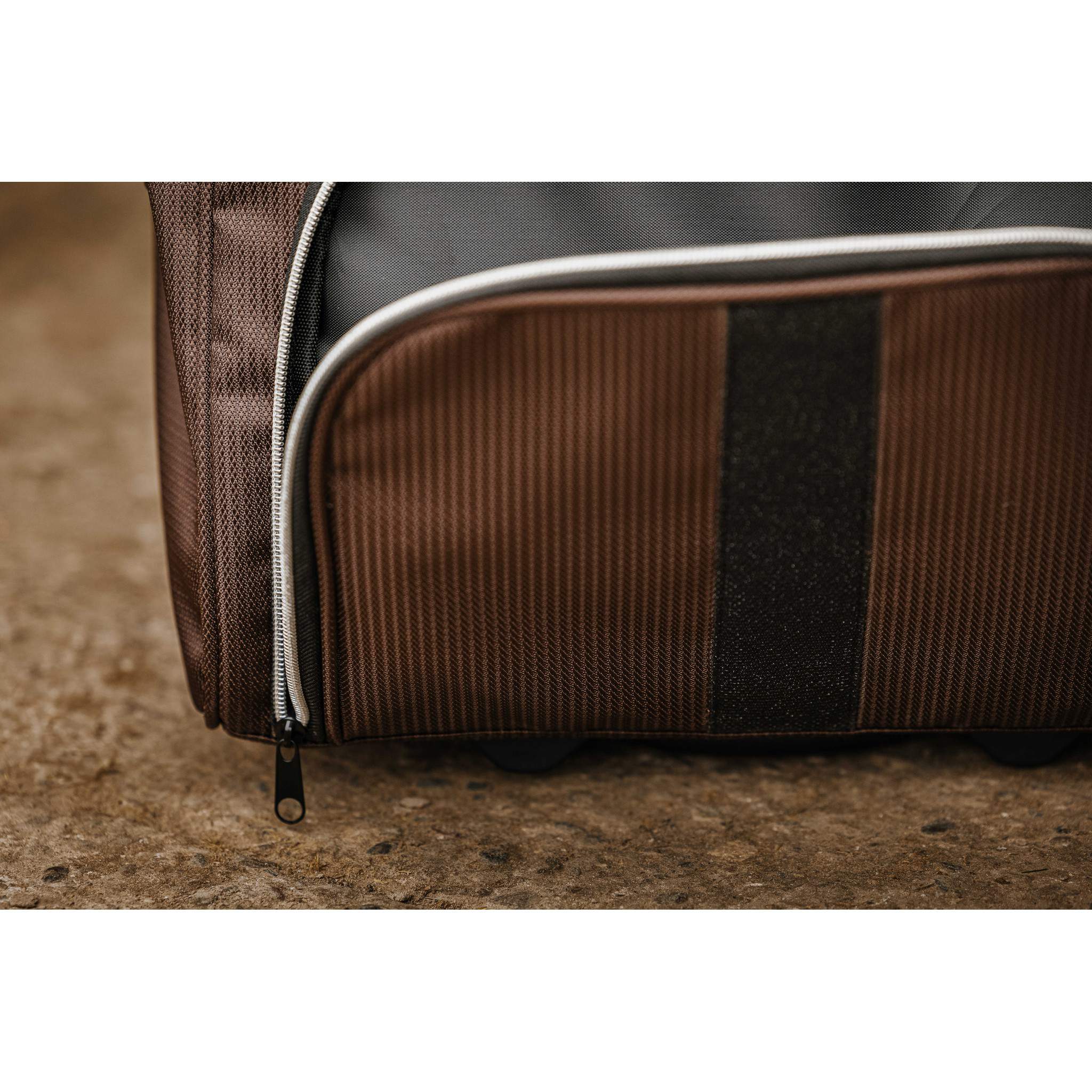 EQUITHÈME Grooming Bag with Wheels Brown 700018004