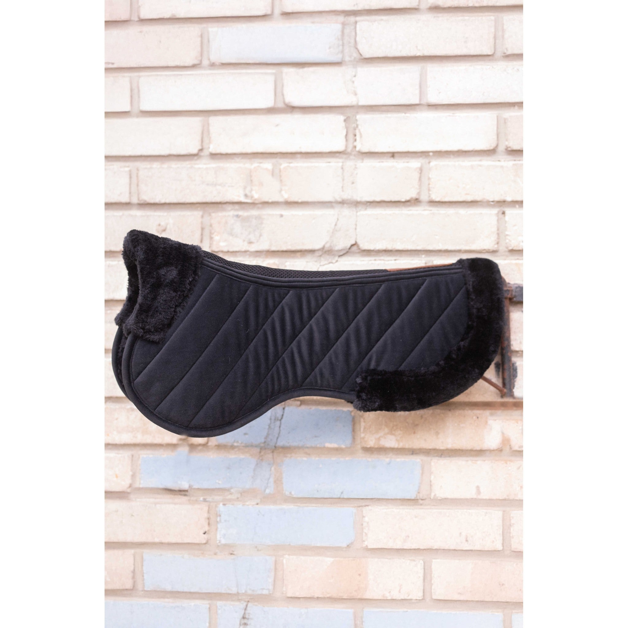 Paddock Sports Diagonal Back Pad Black 204791002