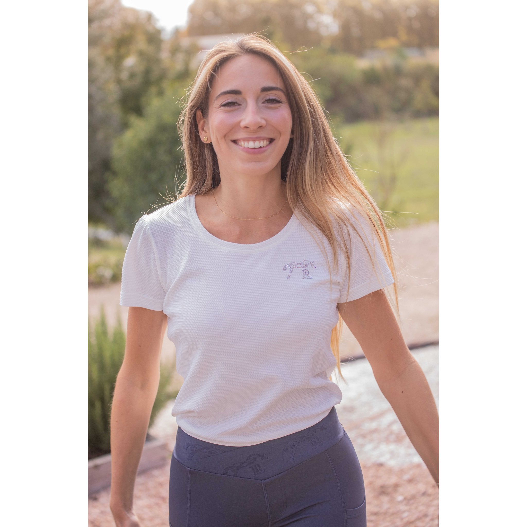 Penelope Techty Honey T-Shirt - Women's Ecru - 963425051_ambi_7