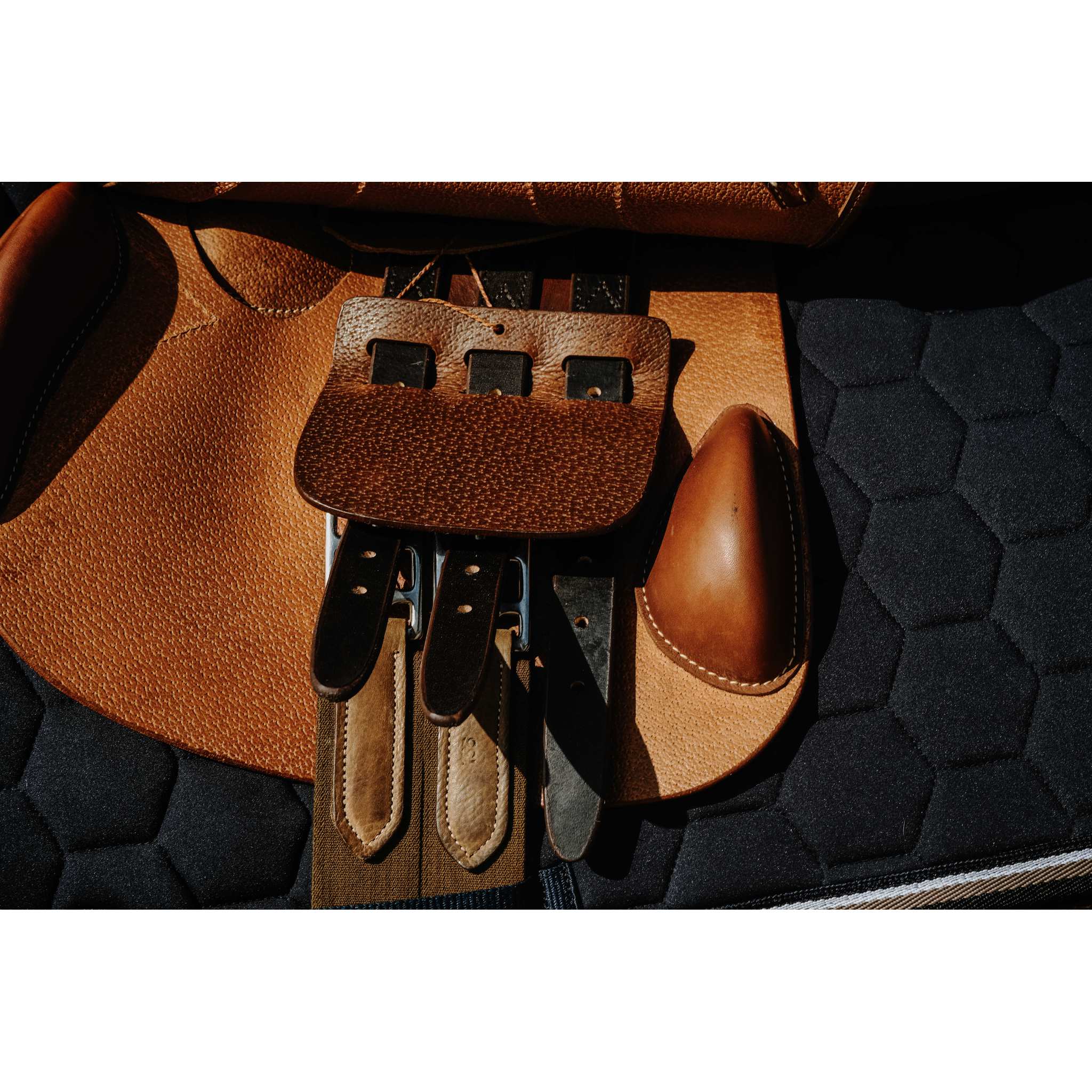 GRAND PRIX JUMP DOUBL.COG.17,5 Cognac - 132000070_ambi_5