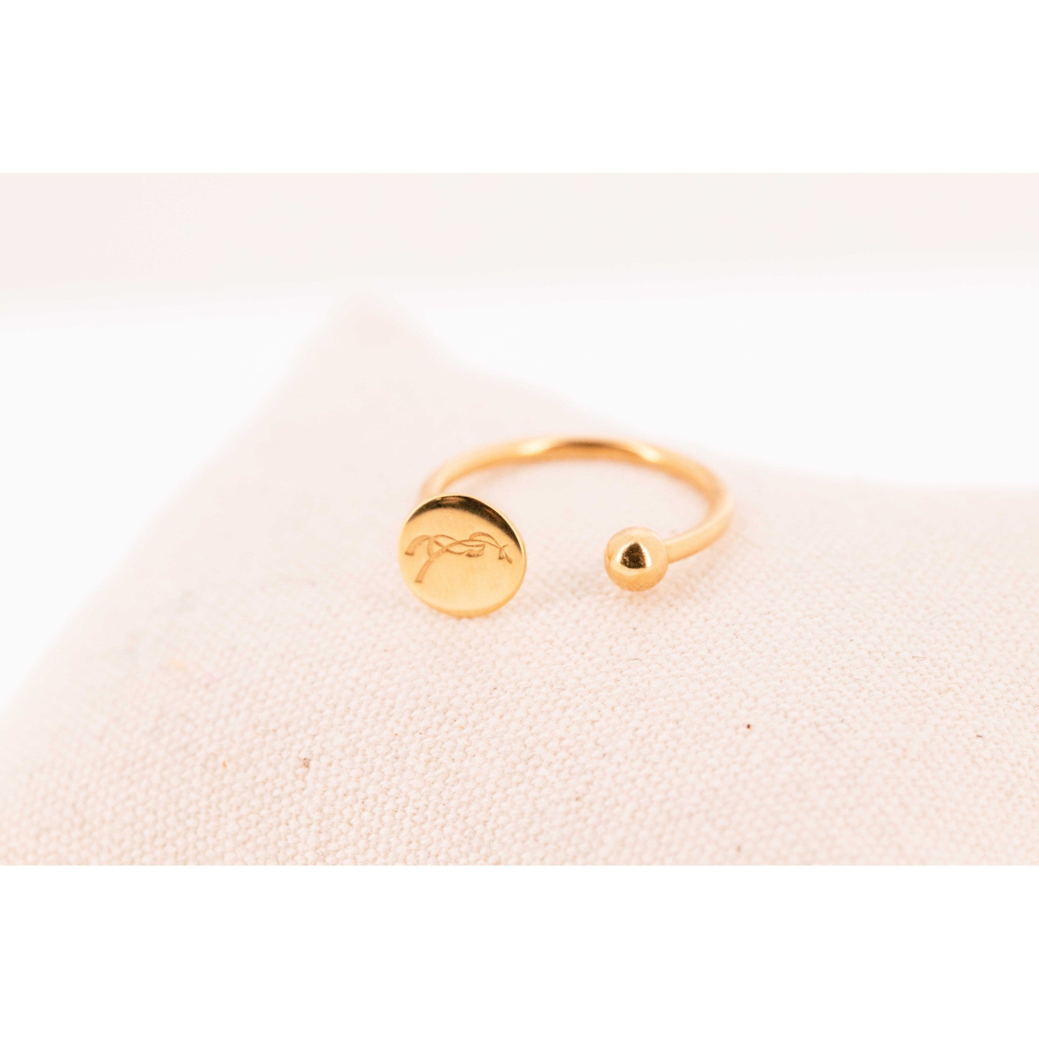 Penelope Lisa Ring Golden - 902919010_packshot_2