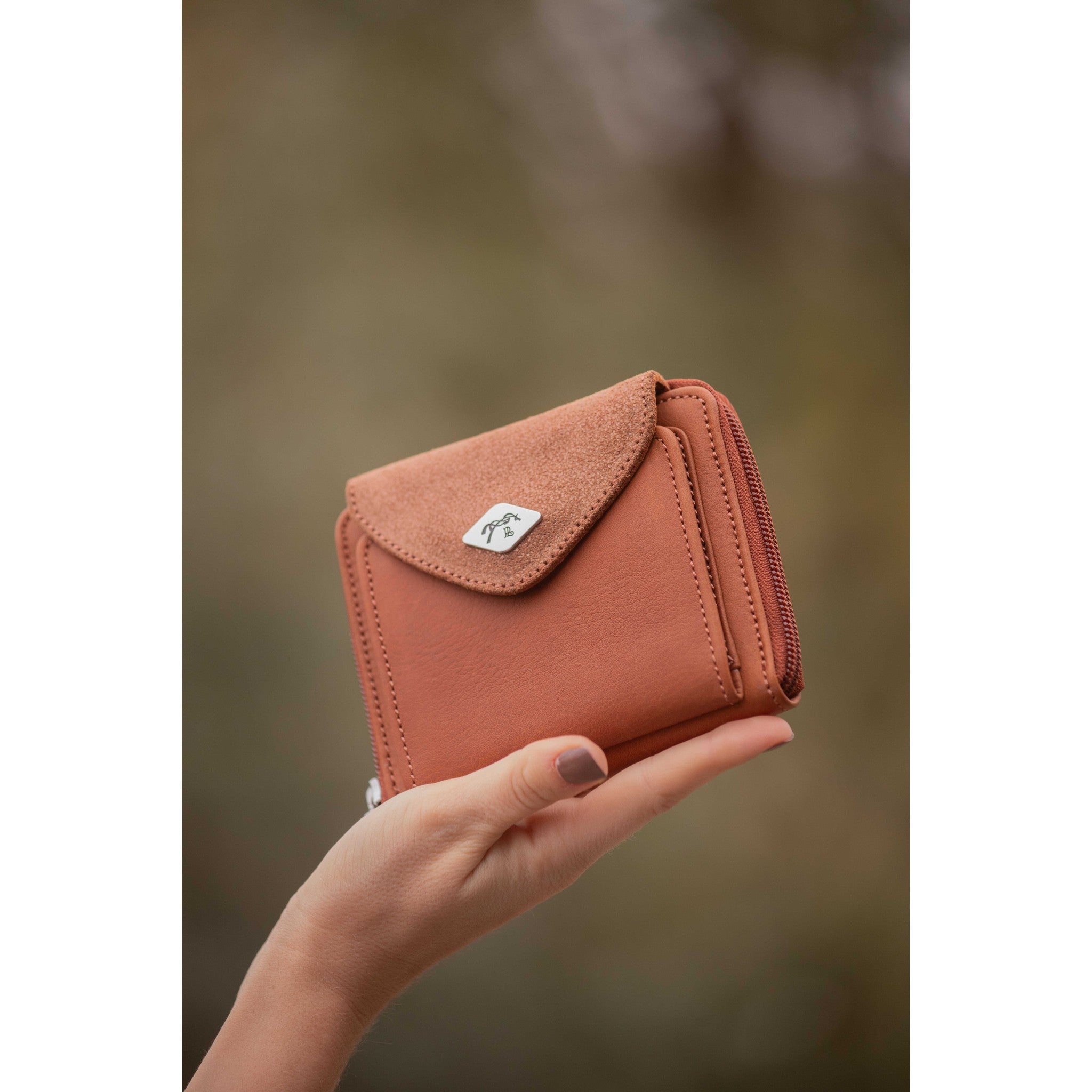 Penelope Clémence Leather Wallet Cognac - 936024014_ambi_1