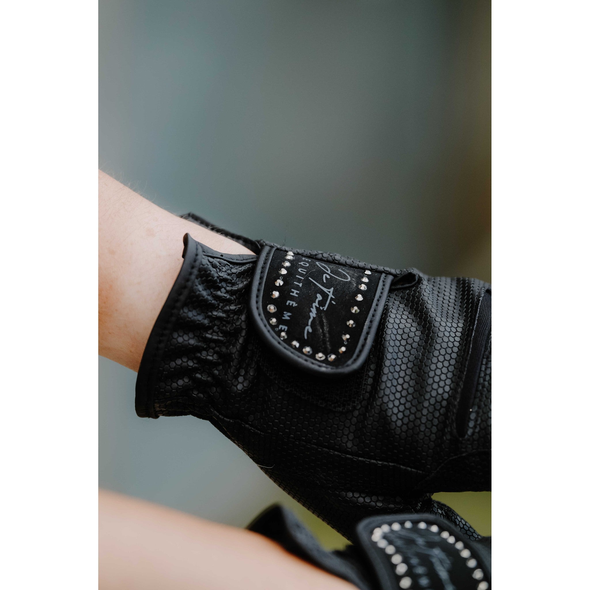 Je t’aime EQUITHÈME Strass Gloves - Adult Black/black 930016022