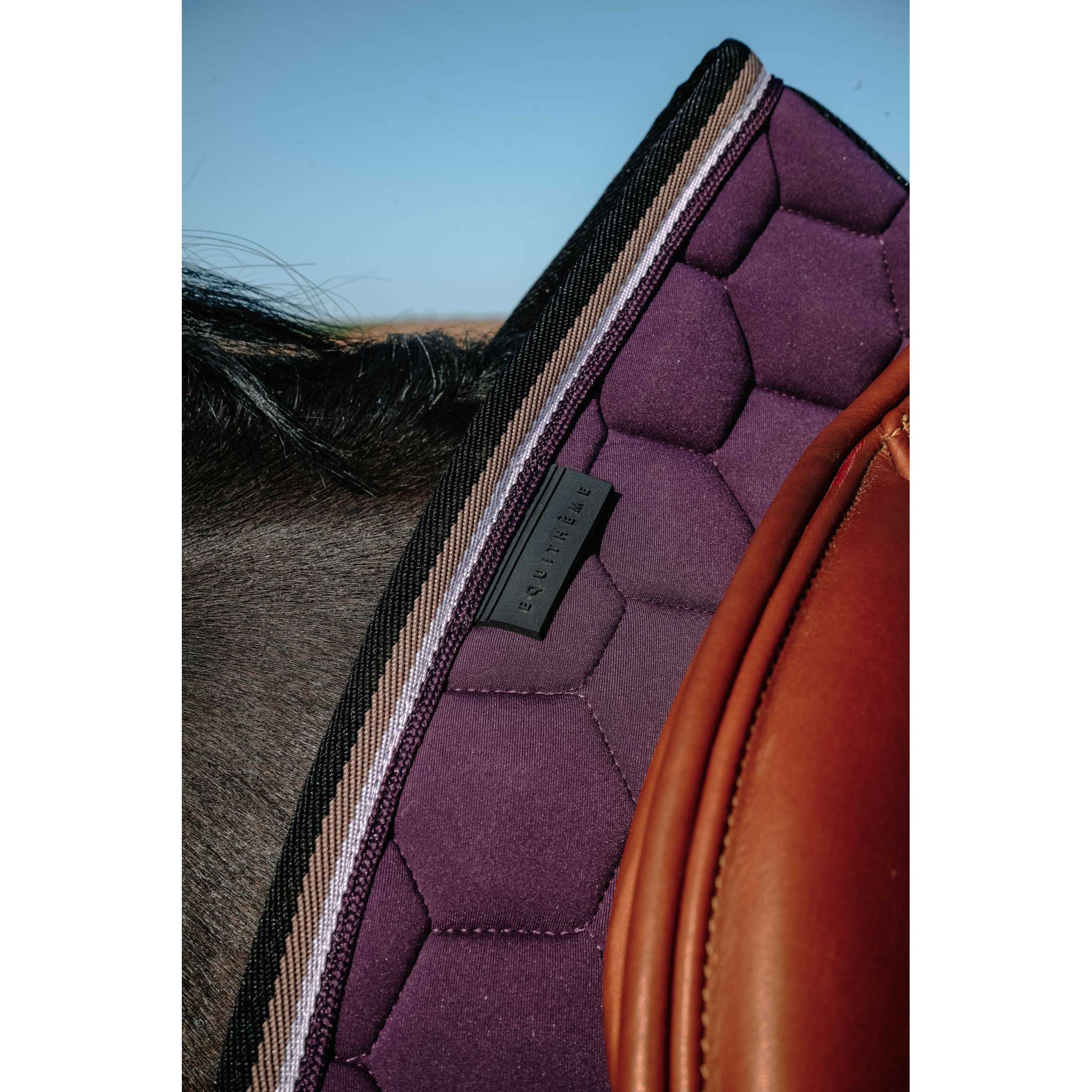 EQUITHÈME All-Purpose Saddle Pad - Coco Plum - 204913015_ambi_3