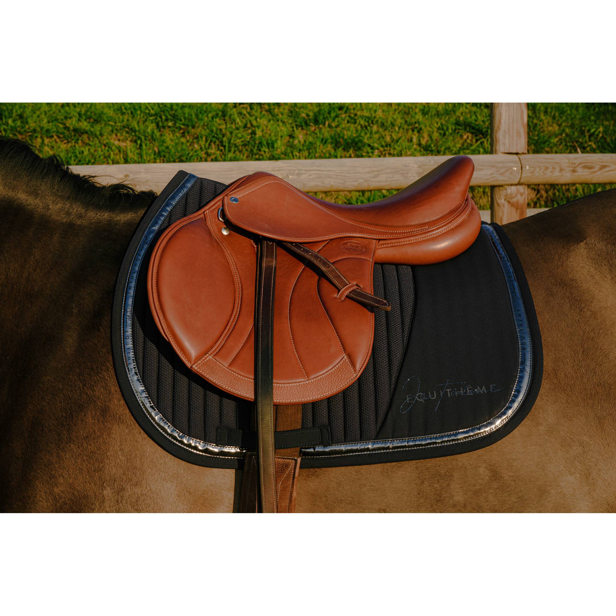 EQUITHÈME Talent All-Purpose Saddle Pad Navy blue - 204511007_ambi_1