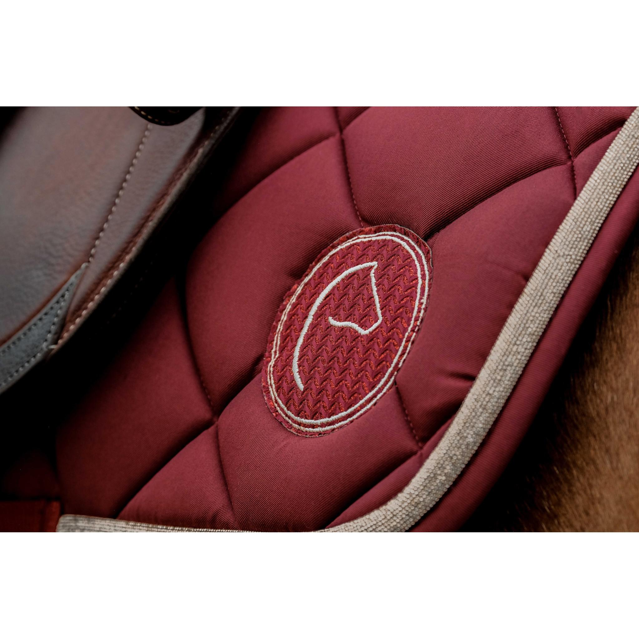 EQUITHÈME Badge 2.0 Saddle Pad - All purpose Burgundy 204783033