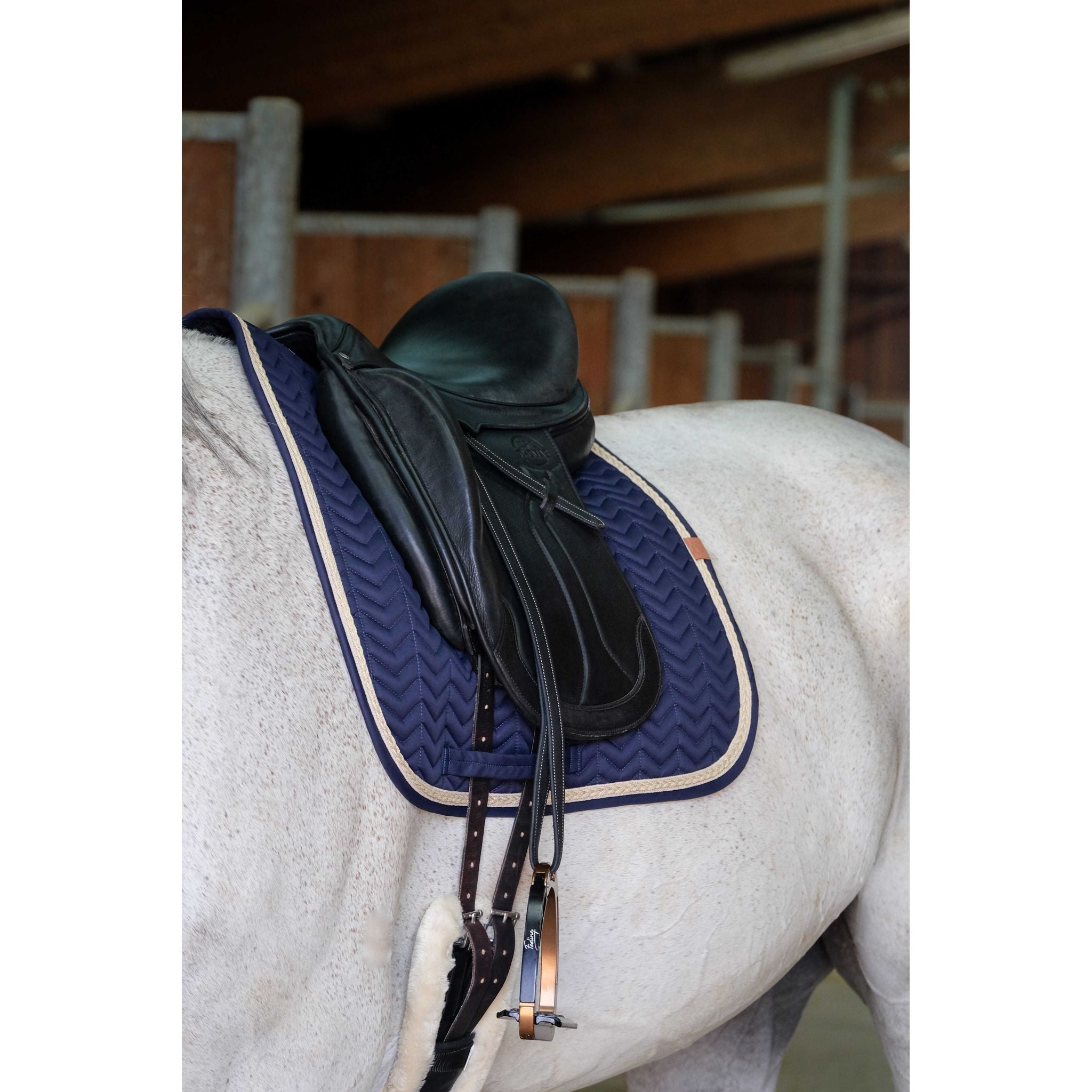 EQUITHÈME Softy Dressage Saddle Pad Navy blue - 204766007_ambi_2