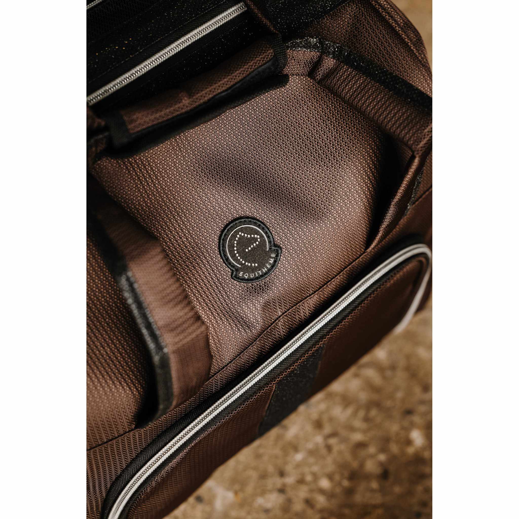 EQUITHÈME Grooming Bag with Wheels Brown 700018004