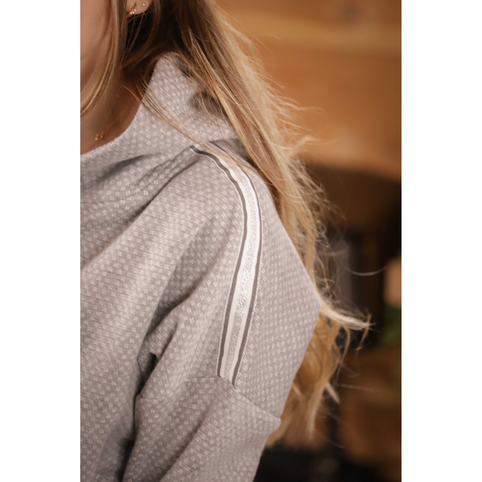 Penelope Chilly Sweatshirt - Women's Grey - 963352211_ambi_3