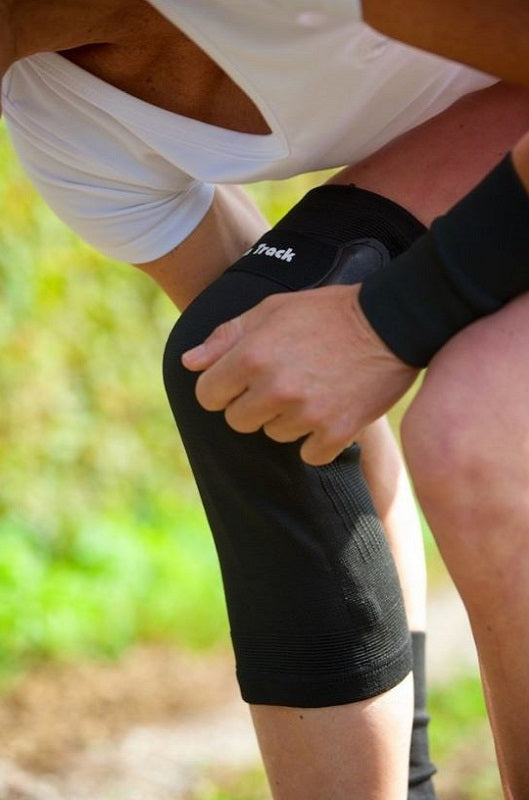 Back on Track Knee Brace Black