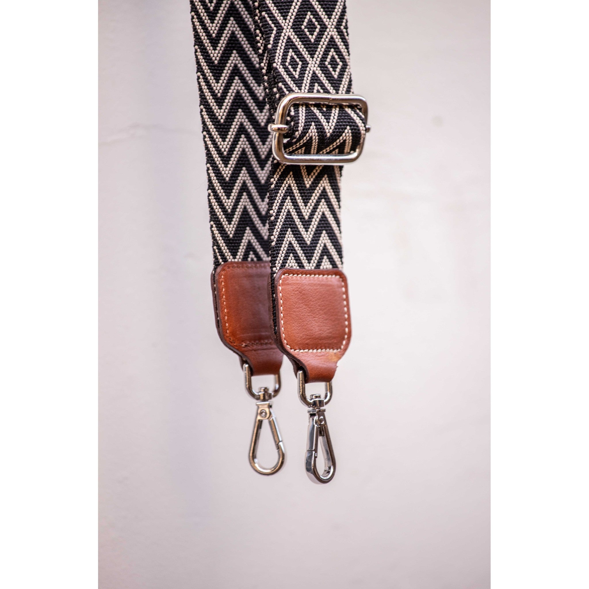 Pénélope Chevron Shoulder strap Black/ecru 936014002