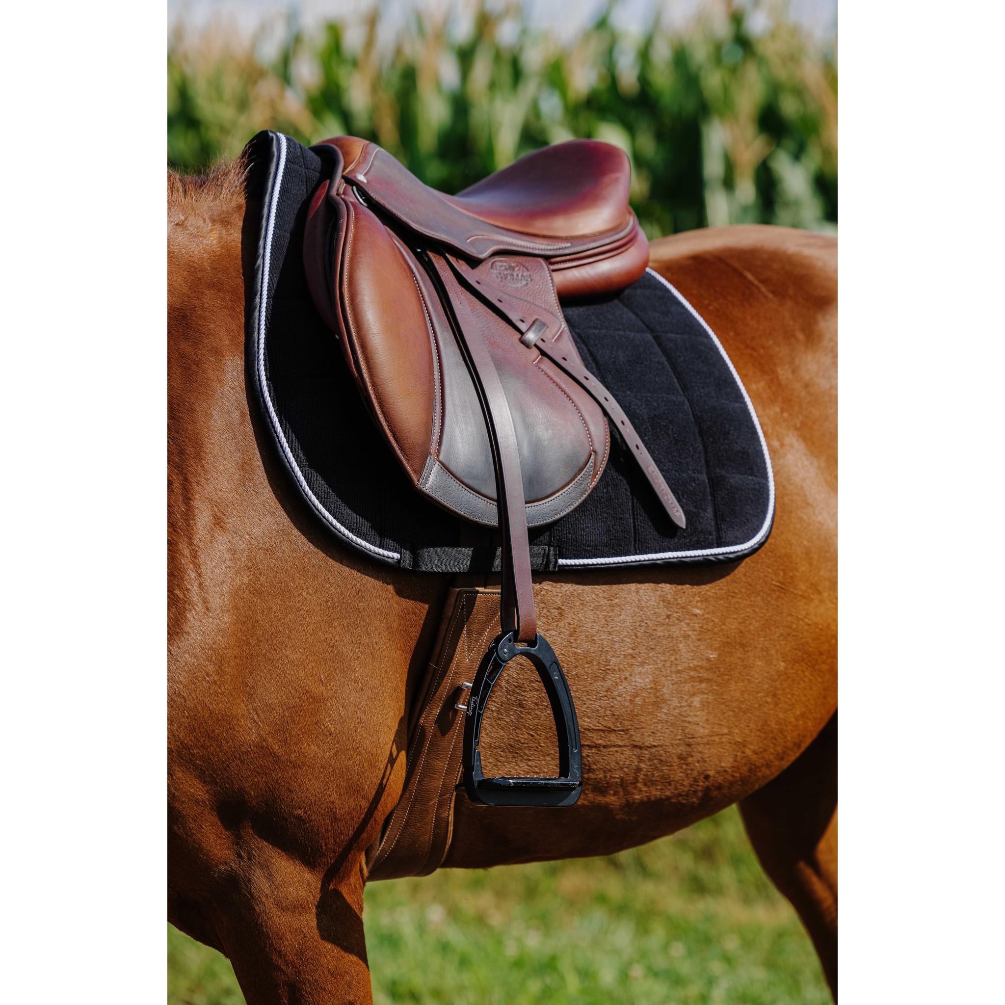 Riding World Corduroy saddle pad - All purpose Black 204061002