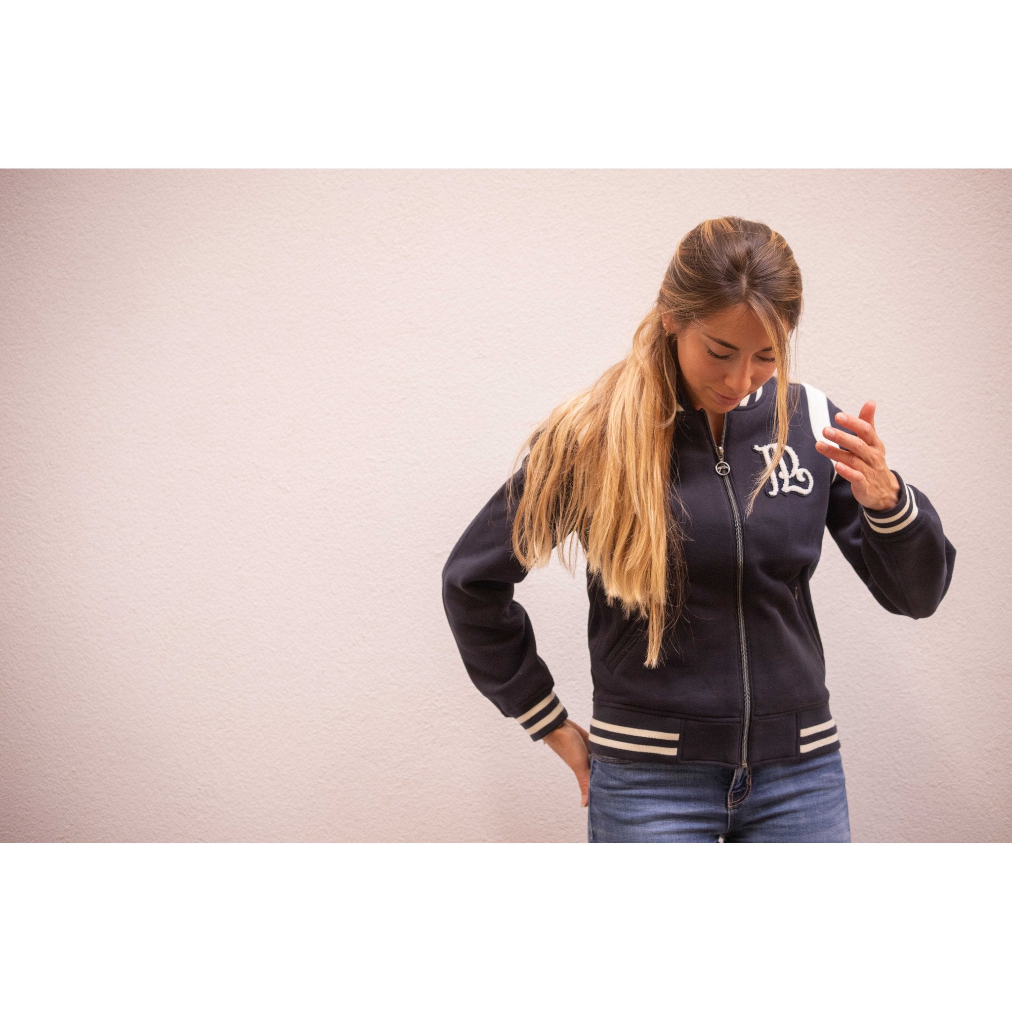 Penelope University Sweatshirt - Women's Navy/white - 963335751_ambi_4