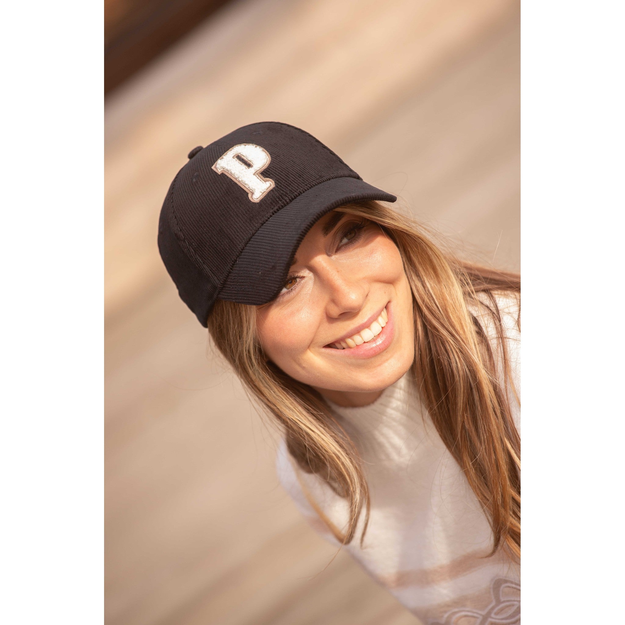 Pénélope Suzanna Cap Black - 993814002_ambi_1