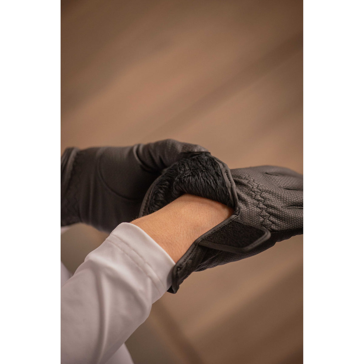 Pénélope Lyoni Riding Gloves Black - 930806265_ambi_3