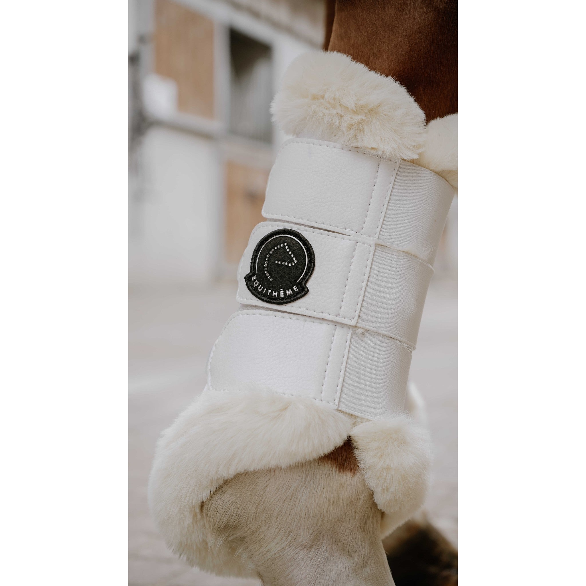 Je t’aime EQUITHÈME Snuggy Closed Boots White 530213202