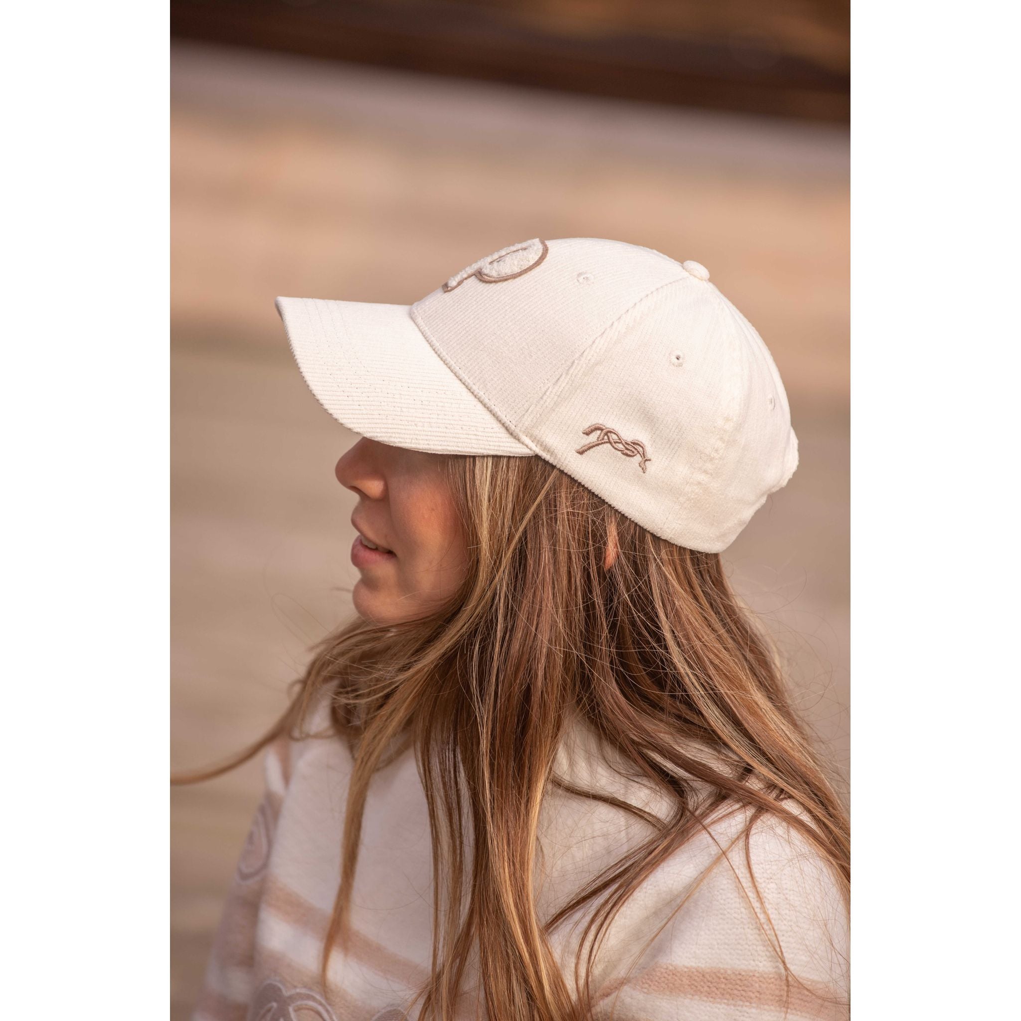 Pénélope Suzanna Cap Broken white - 993814005_ambi_3